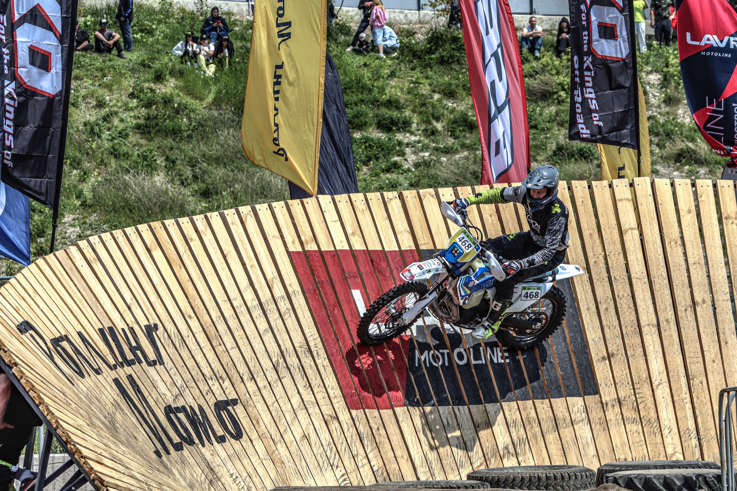 Enduro. Ivaladimirovna1995.wfolio.pro
