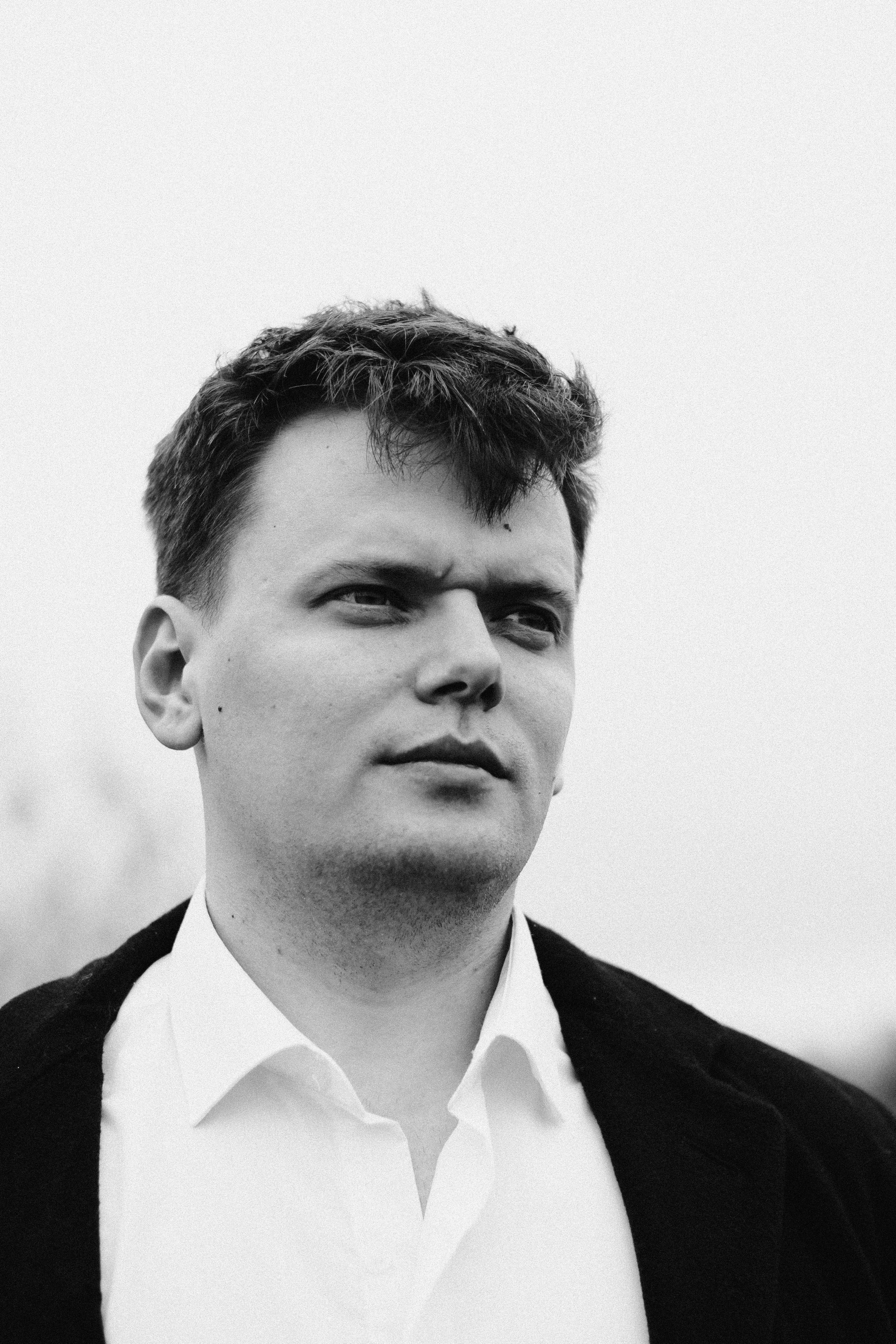 Мужская портретная фотосессия Тюмень. Фотограф Дарья Мустафина, Тюмень