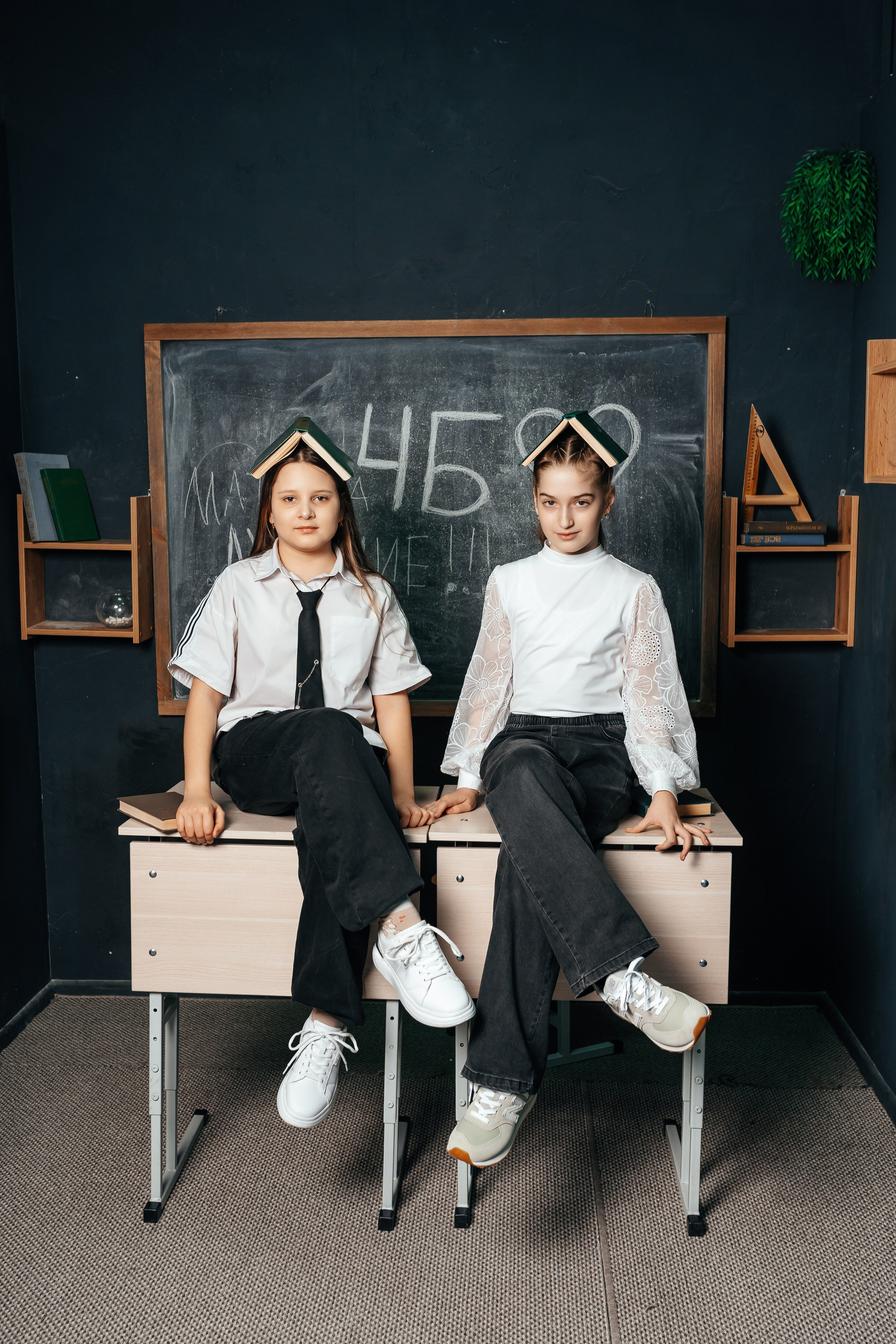 В студии. 4 класс. Фотограф Ким Наталья в Красноярске