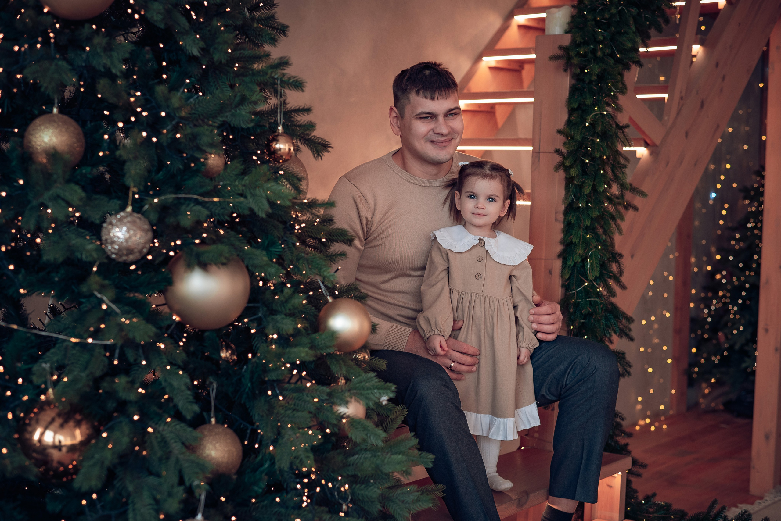 Виктория, Александр, Ванюша и Ариша. Фотографы крещения/венчания  Красноярск Татьяна и Вячеслав Переваловы