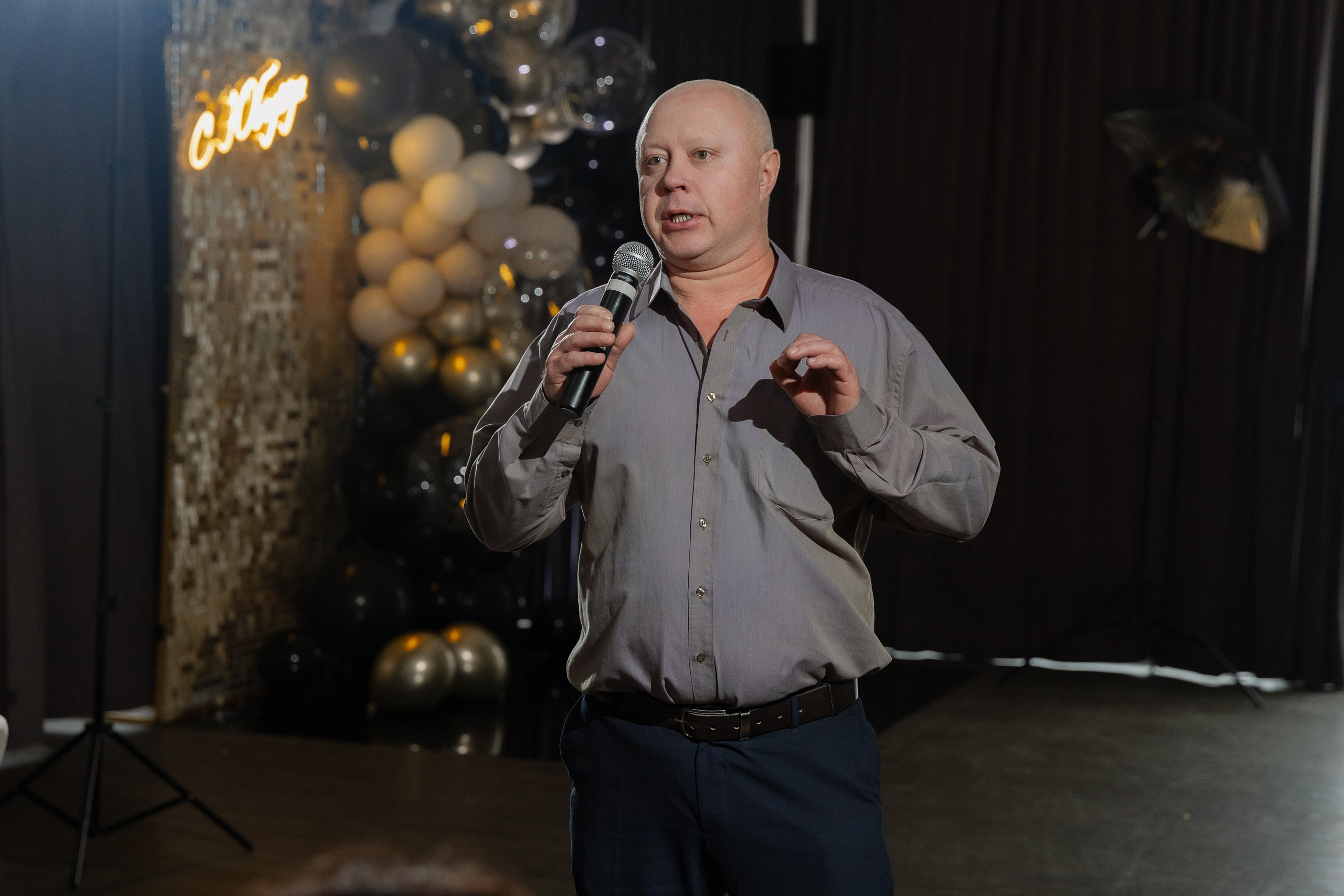 Фотосъемка юбилея в кафе BALDENINI в Минске. Свадебный фотограф в Минске/Беларуси Сергей Спиридонов