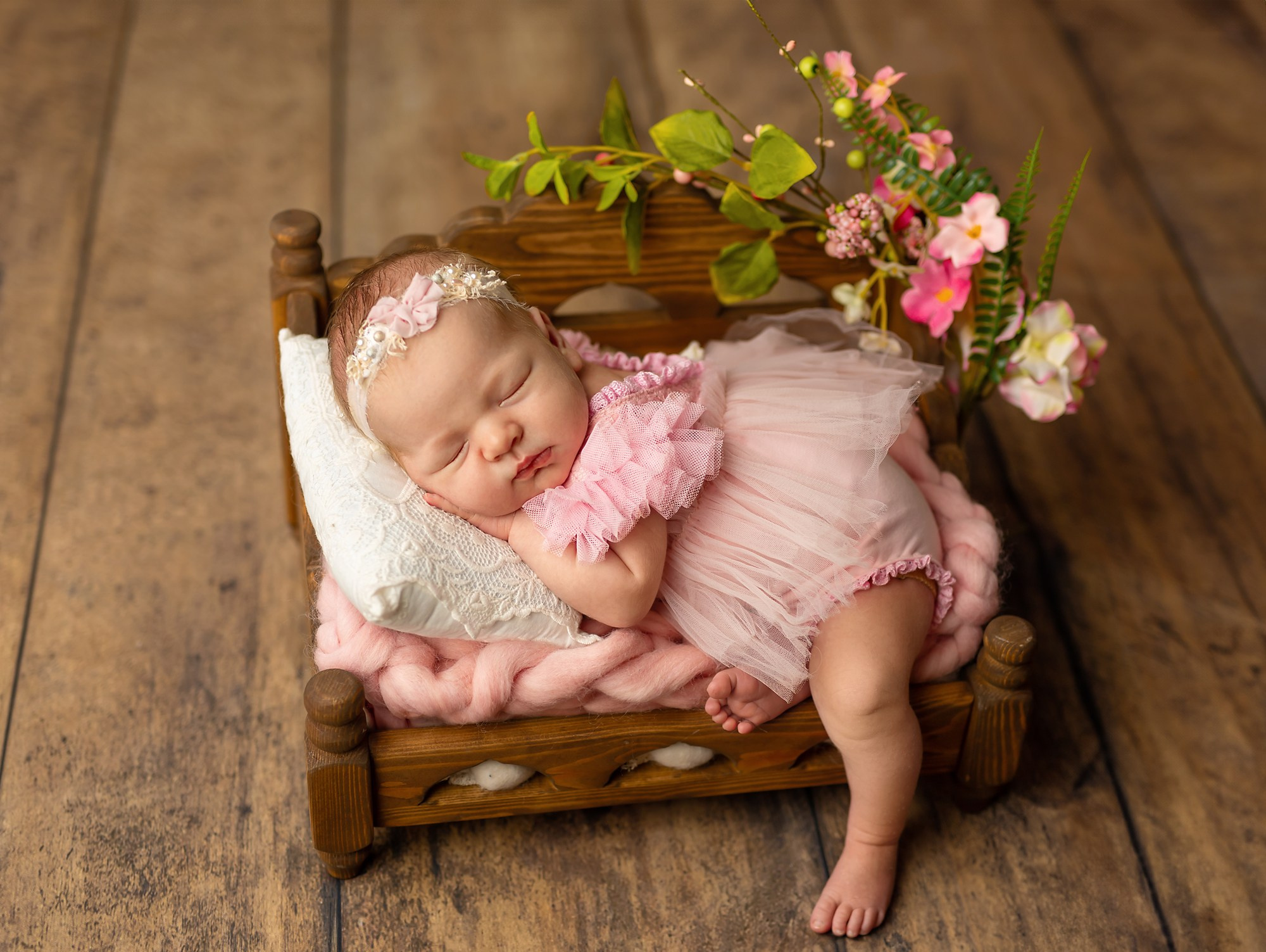 Newborn. Фотограф новорождённых в Казани Нейля Гильмутдинова ньюборн