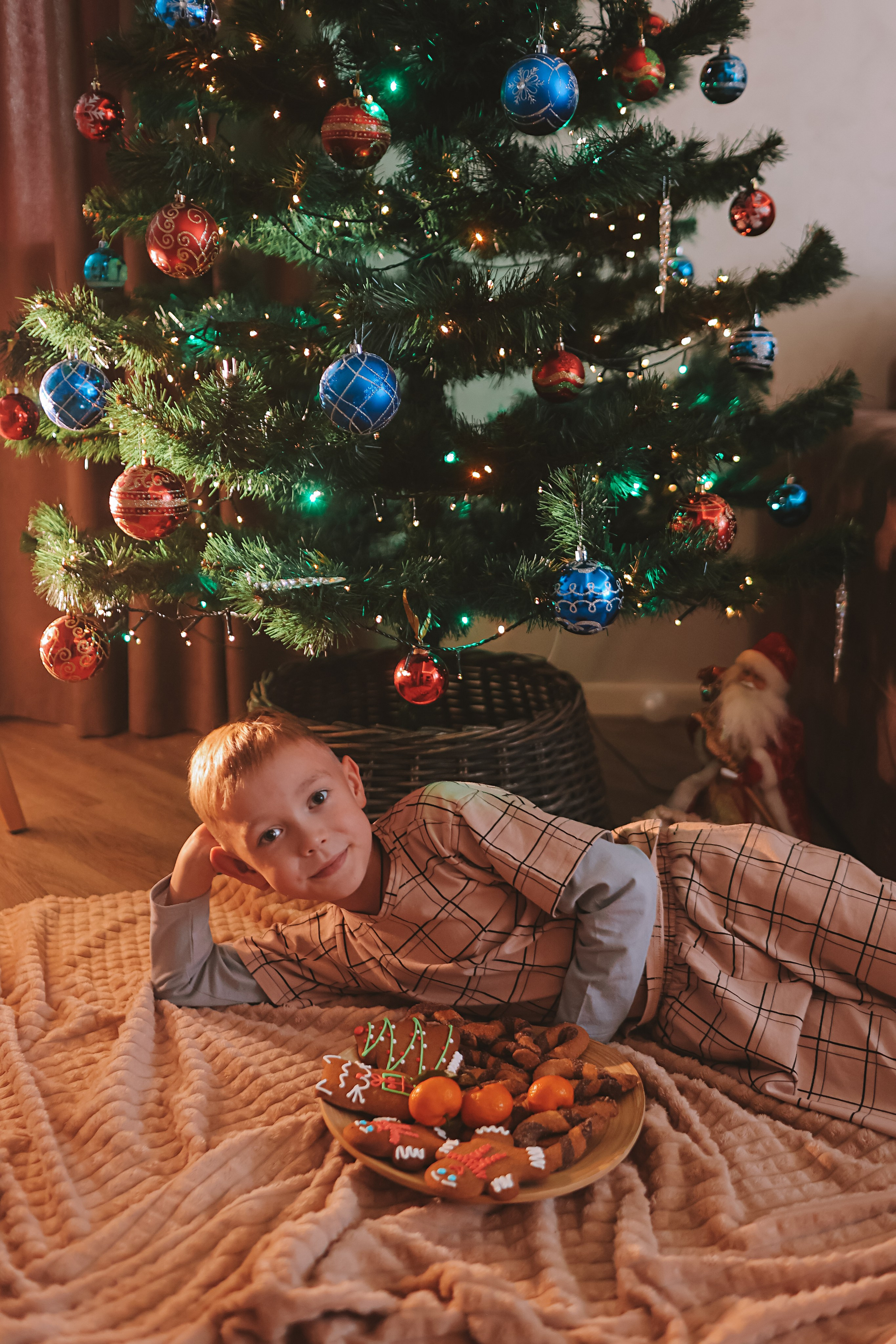 Дома. Семейный фотограф Тюмень, фотограф на роды Салмина Мария