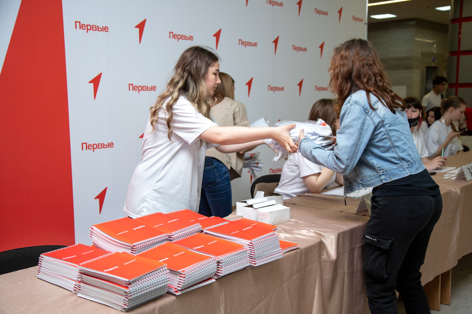 Первый фестиваль Движения Первых в Краснодаре. Репортажный, промышленный и маркетплейс-фотограф Дмитрий Чернат