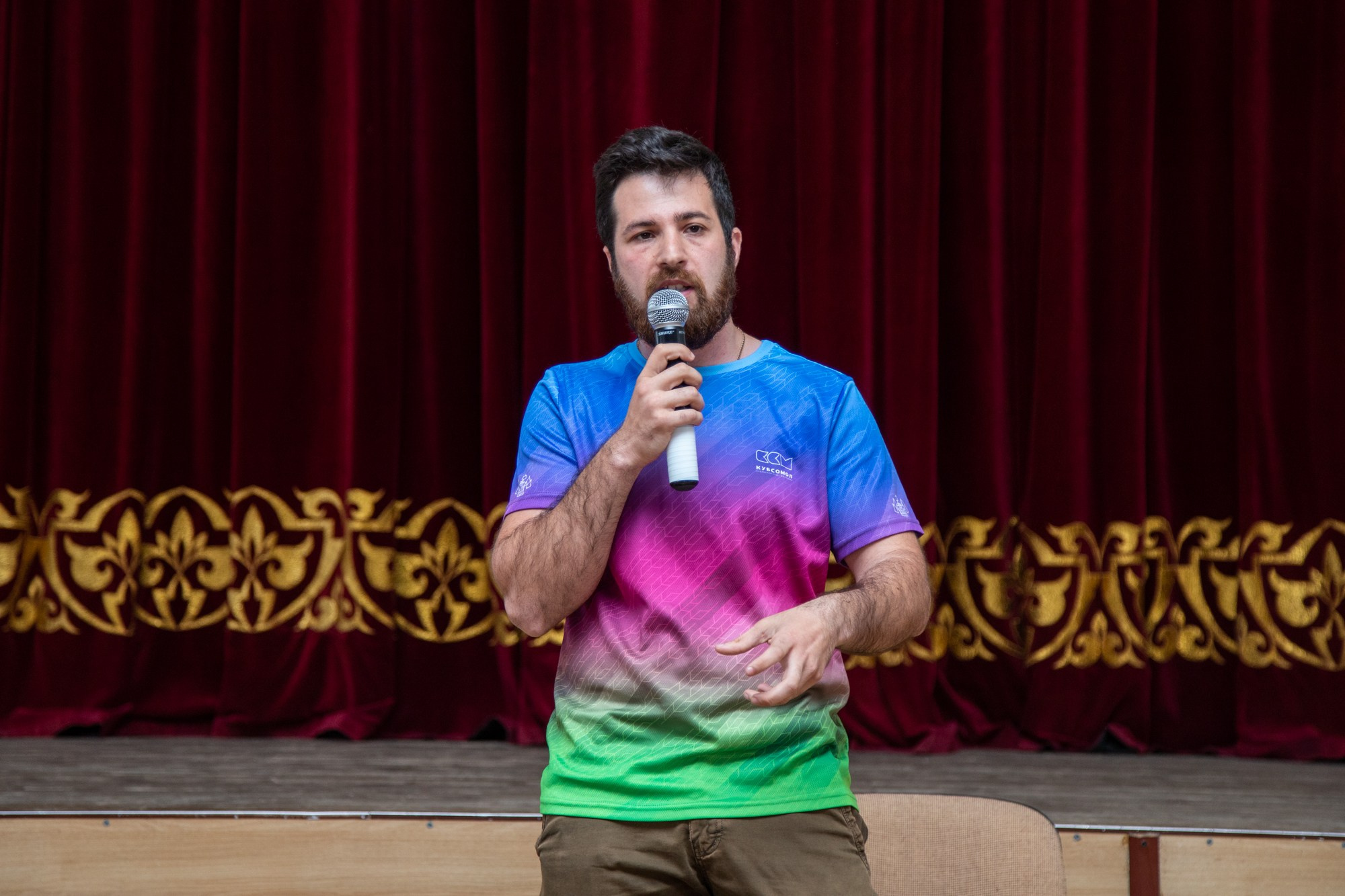 Встреча с победителями грантов «Росмолодёжи». Репортажный, промышленный и маркетплейс-фотограф Дмитрий Чернат