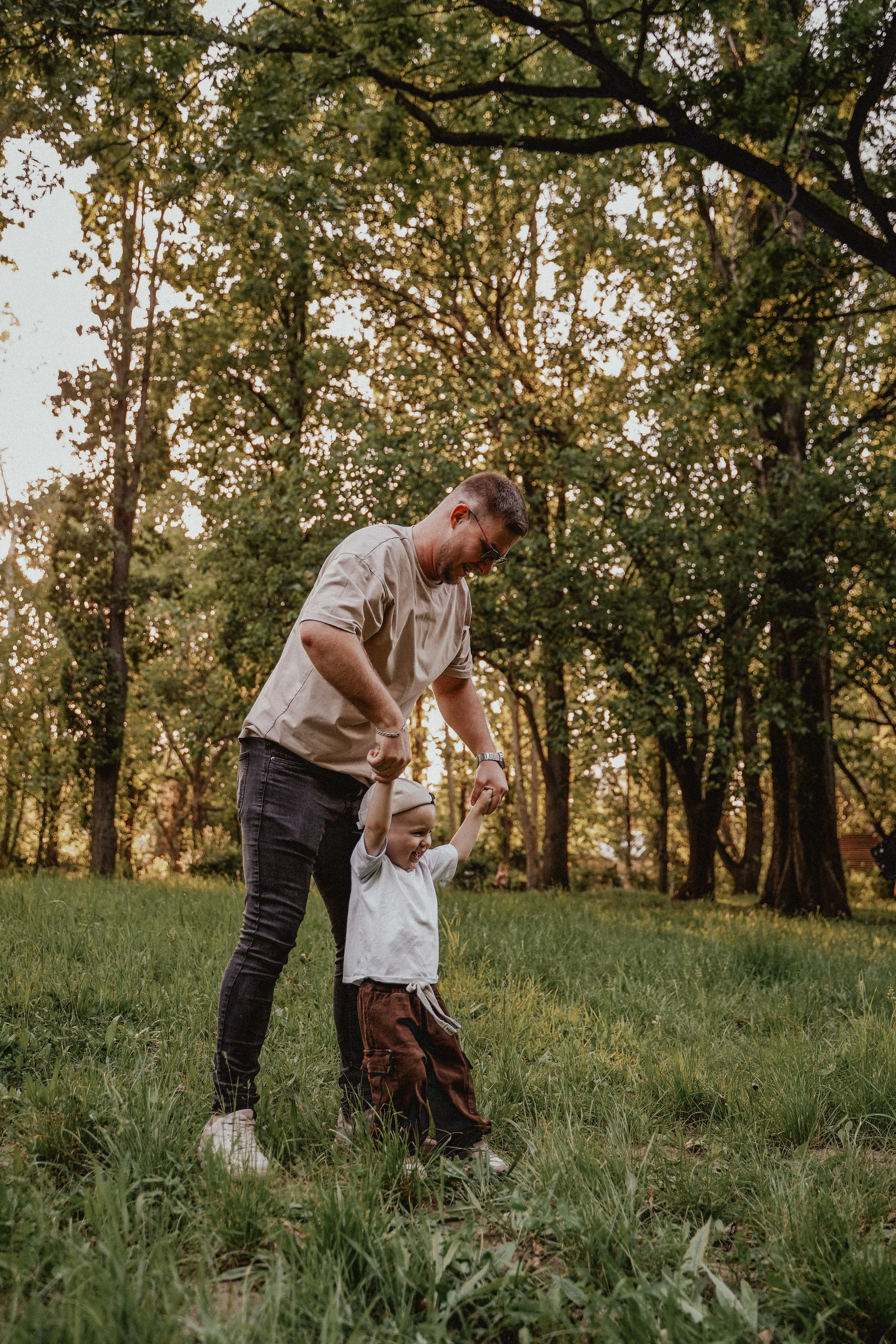 Семейная фотосессия со скейтом и самокатом. Семейный и женский фотограф в Краснодаре Анастасия Приймак