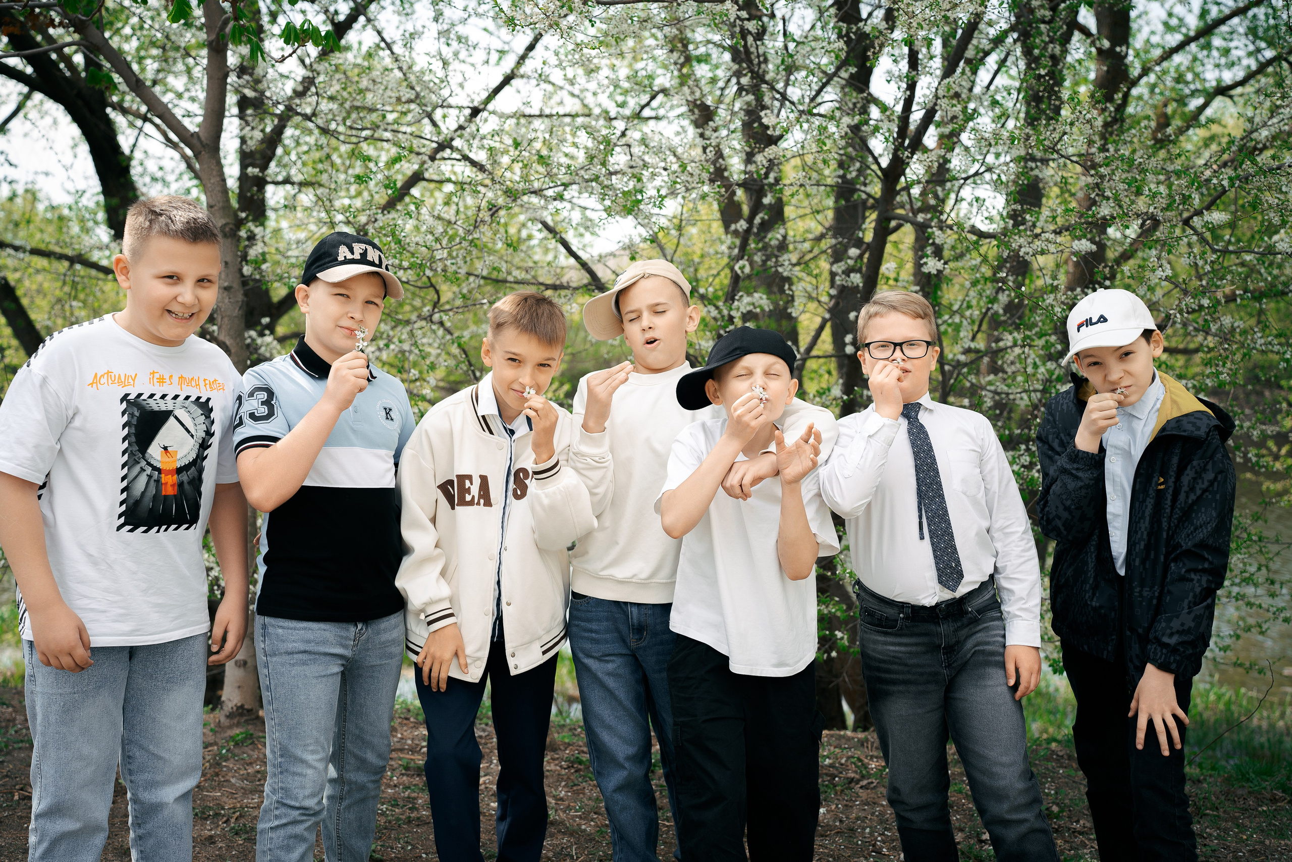 Прогулки в школьном дворе. Фотограф Казакова Анастасия