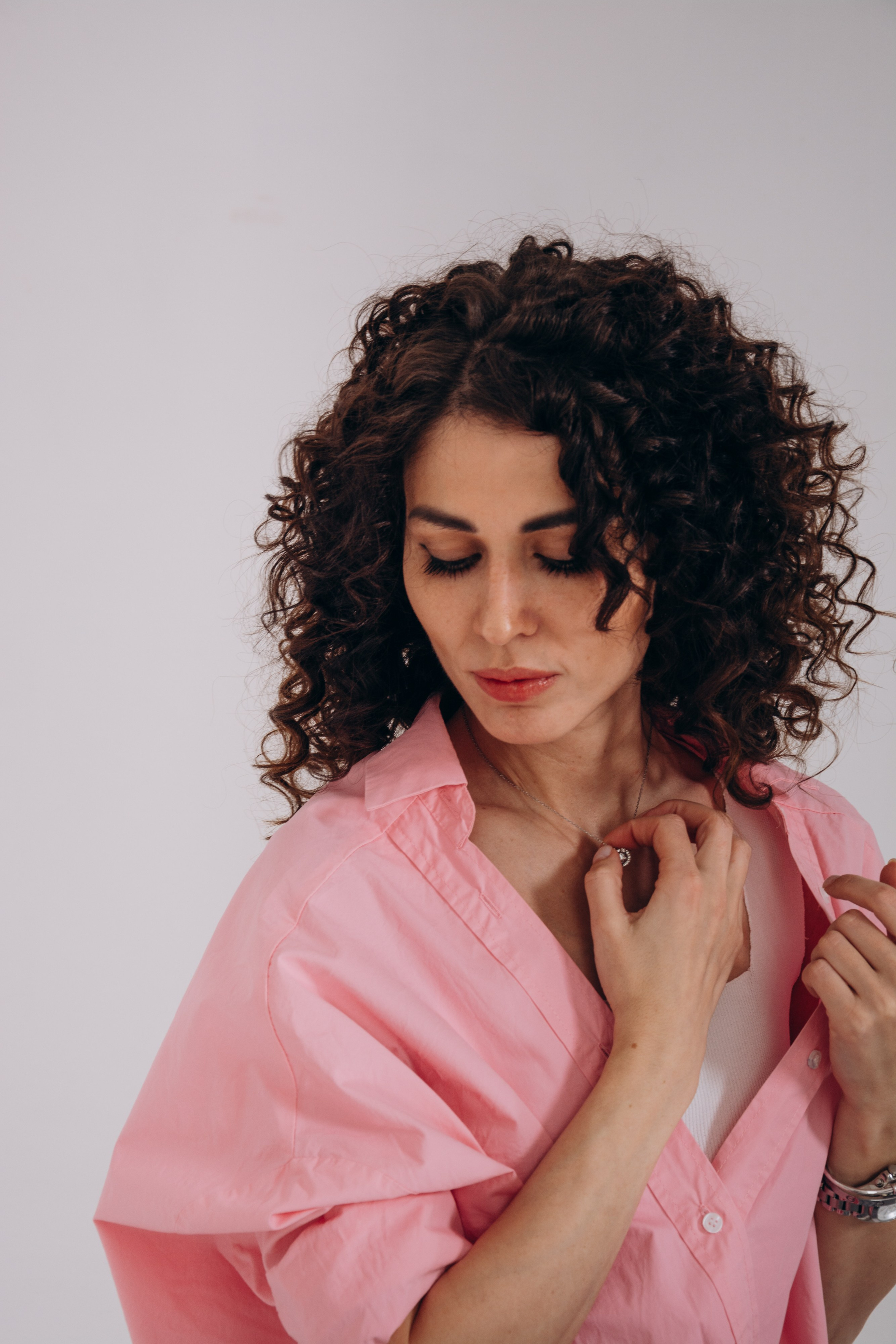 Съемка в студии. Индивидуальная и контент-съемка в Екатеринбурге и Нижнем Тагиле