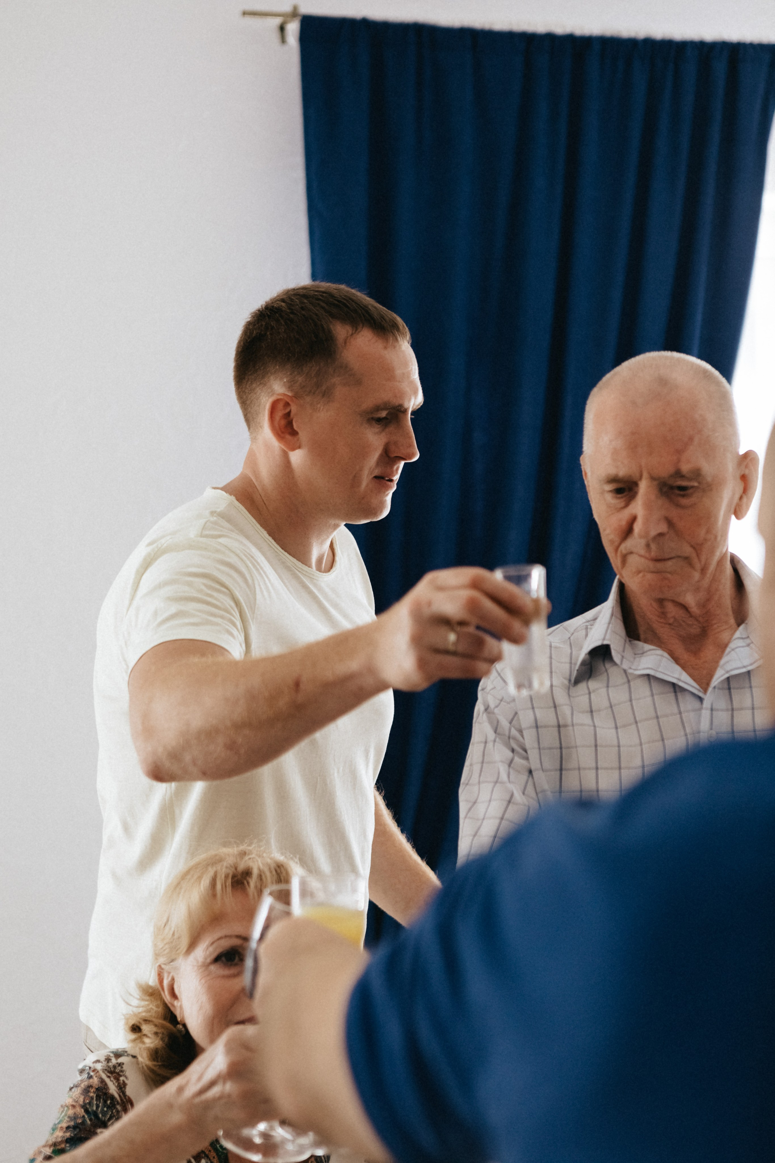 Лиза и Сережа. Роспись и тусовка в коттедже. Свадебный и портретный фотограф в Москве Анастасия Масюк