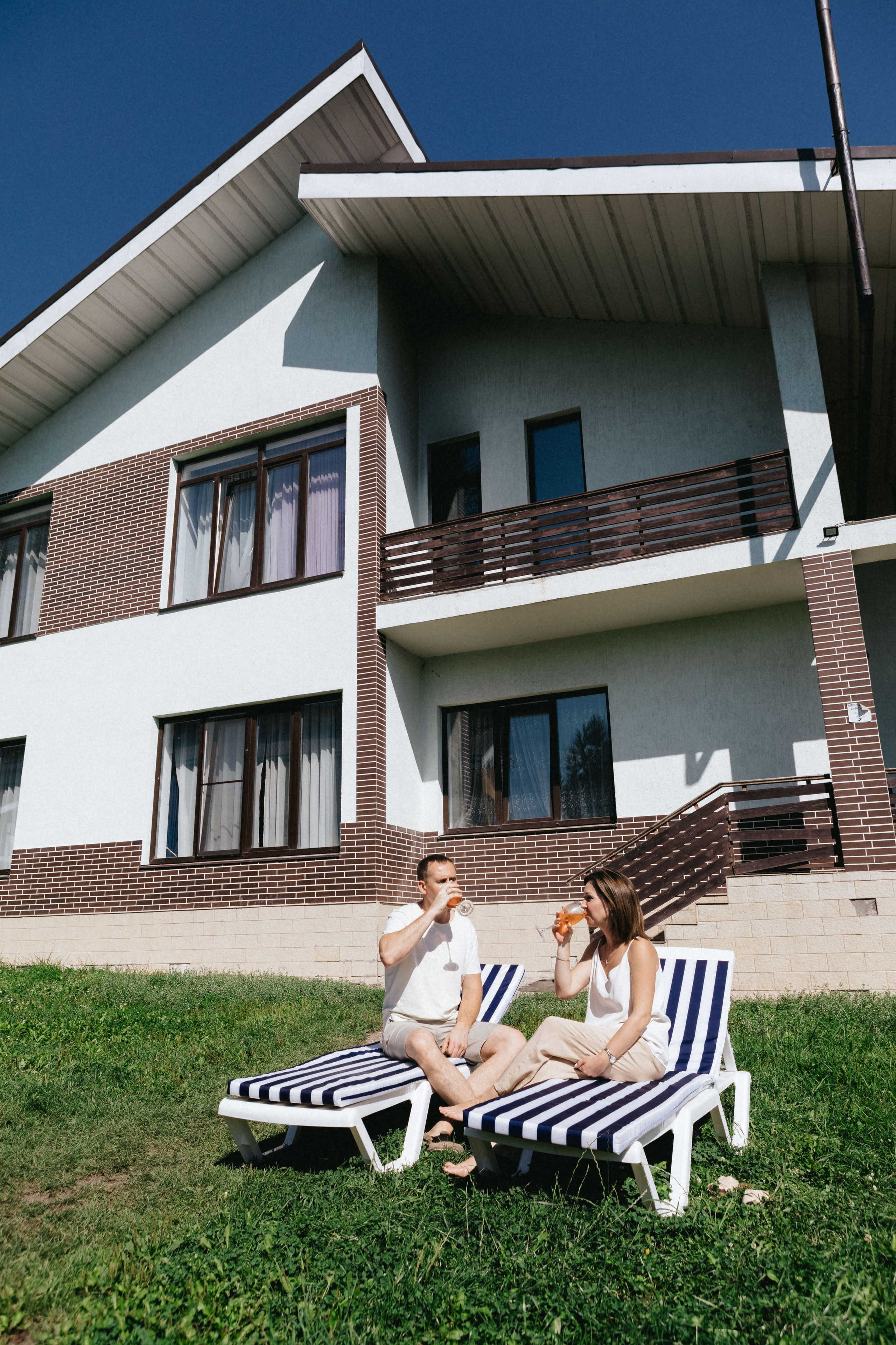 Лиза и Сережа. Роспись и тусовка в коттедже. Свадебный и портретный фотограф в Москве Анастасия Масюк