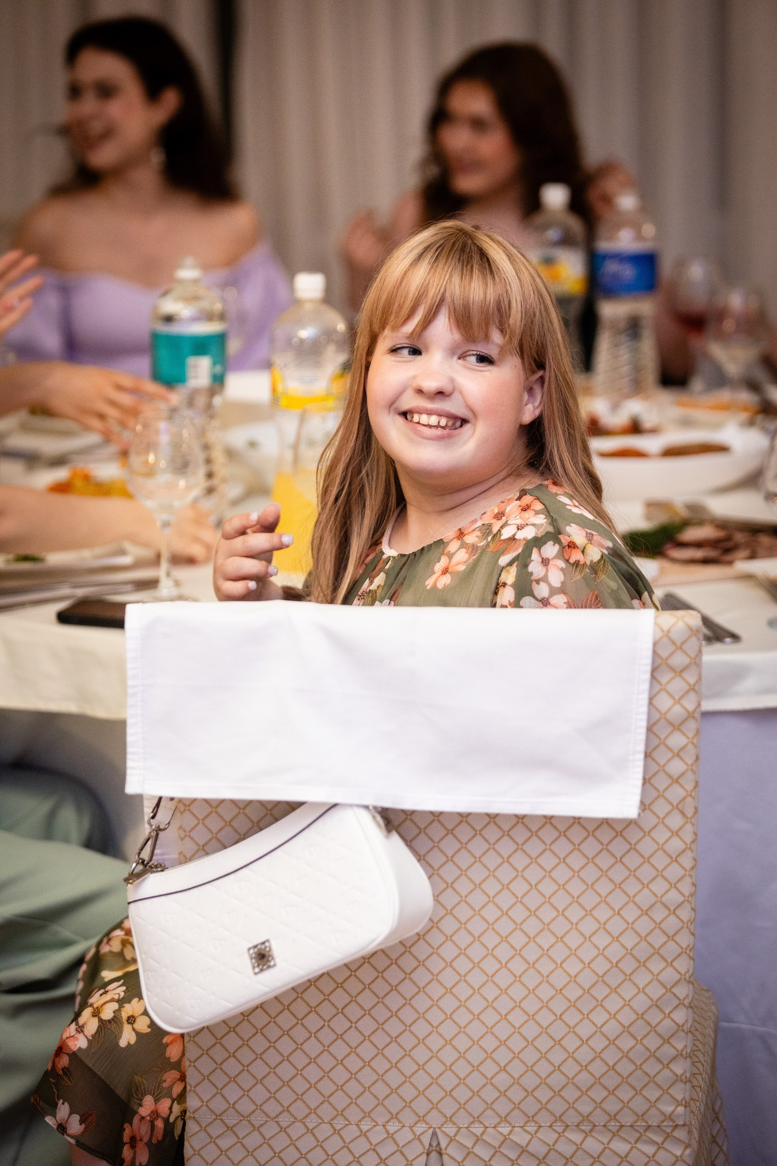 Школьный выпускной. Детский фотограф видеограф в Хабаровске Михаил Орлов