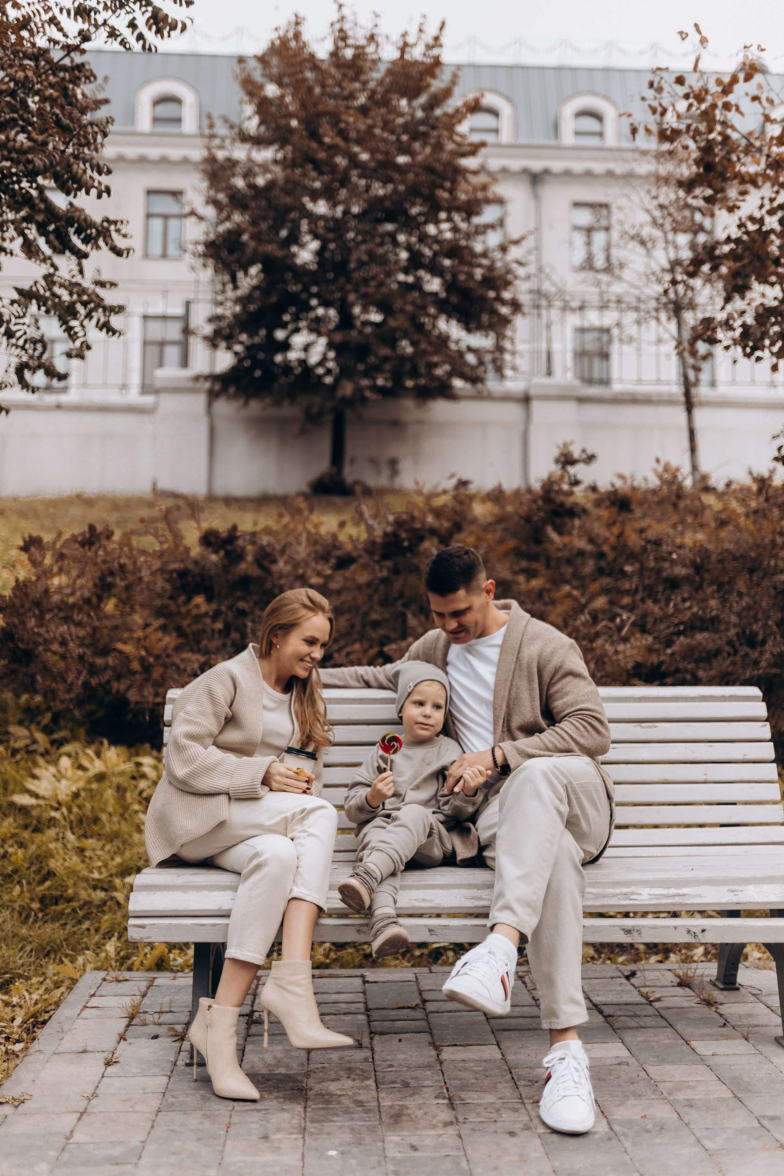 Руслан, Алина и Лев. Регина Мингалимова, семейный и свадебный фотограф в Казани