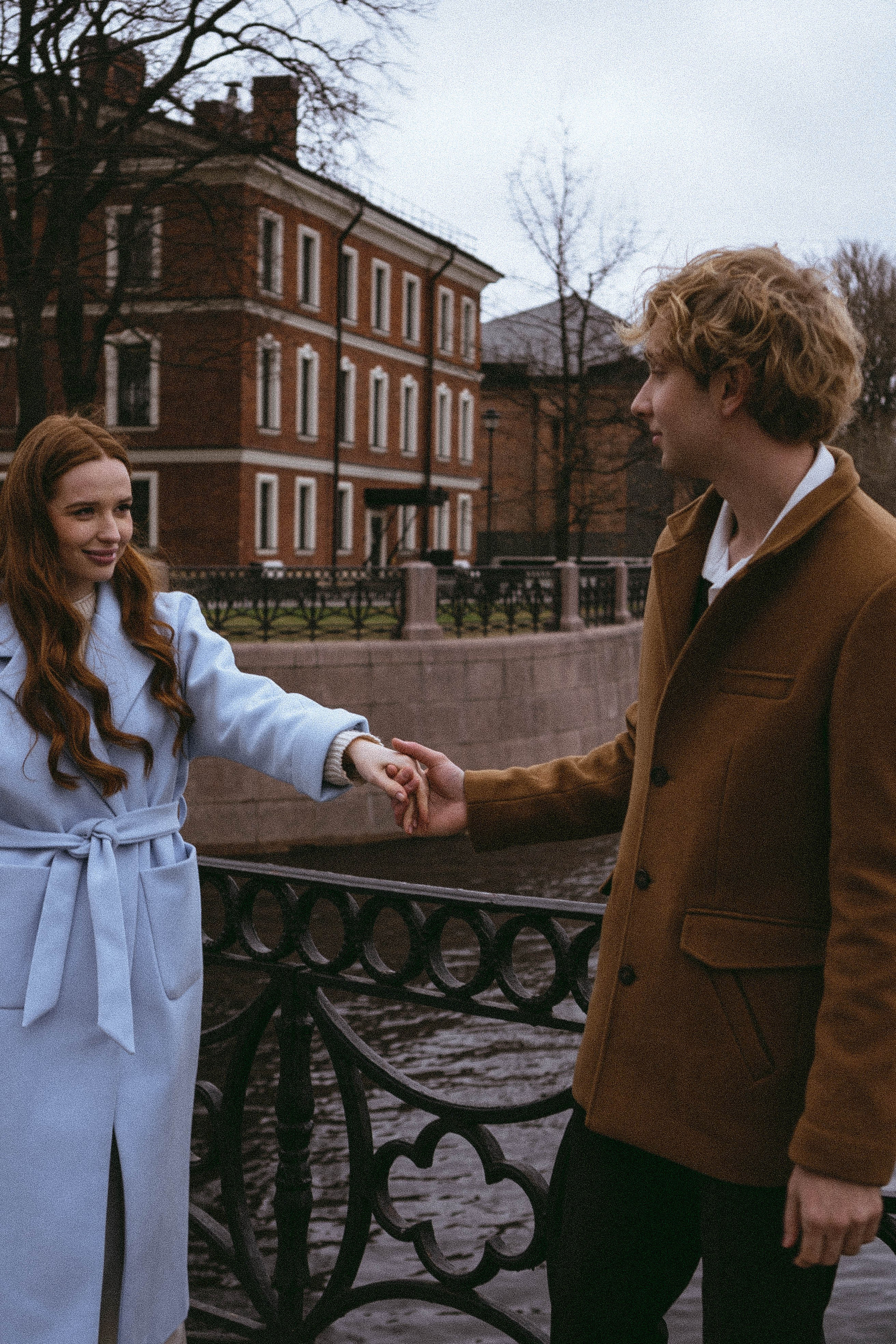 СВАДЕБНАЯ ПРОГУЛКА ПО ПЕТРОГРАДКЕ ВЕСНОЙ (ФОТОСЕССИИЯ ПАРЫ СВАДЕБНАЯ). Профессиональный фотограф, Санкт-Петербург — Виктория Богомолова