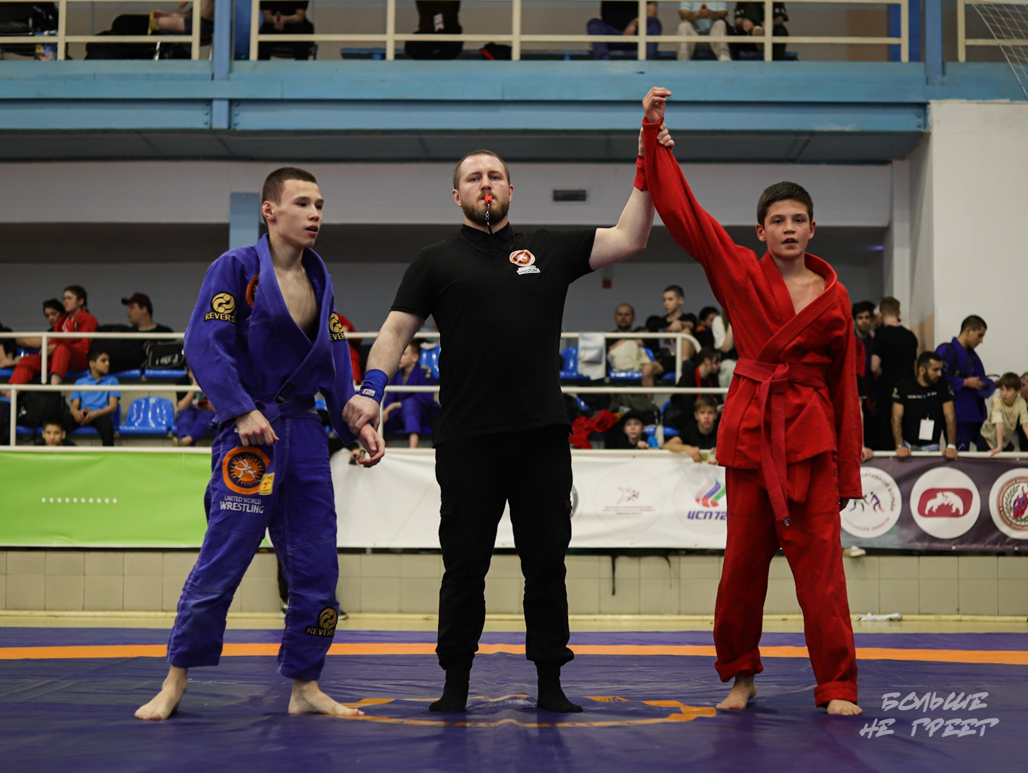 ПЕРВЕНСТВО УРФО ПО СПОРТИВНОЙ БОРЬБЕ ГРЭППЛИНГ И ГРЭППЛИНГ-ГИ. Больше не греет