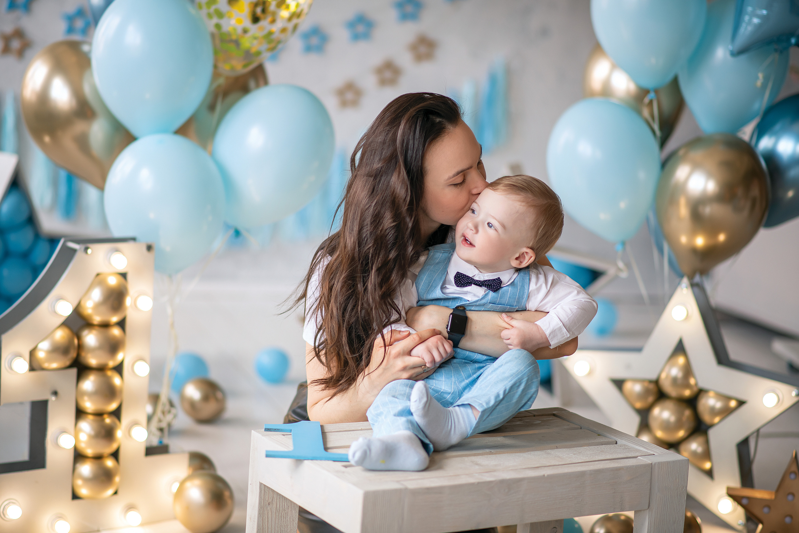 Идея для фотосессии на 1 год для мальчика