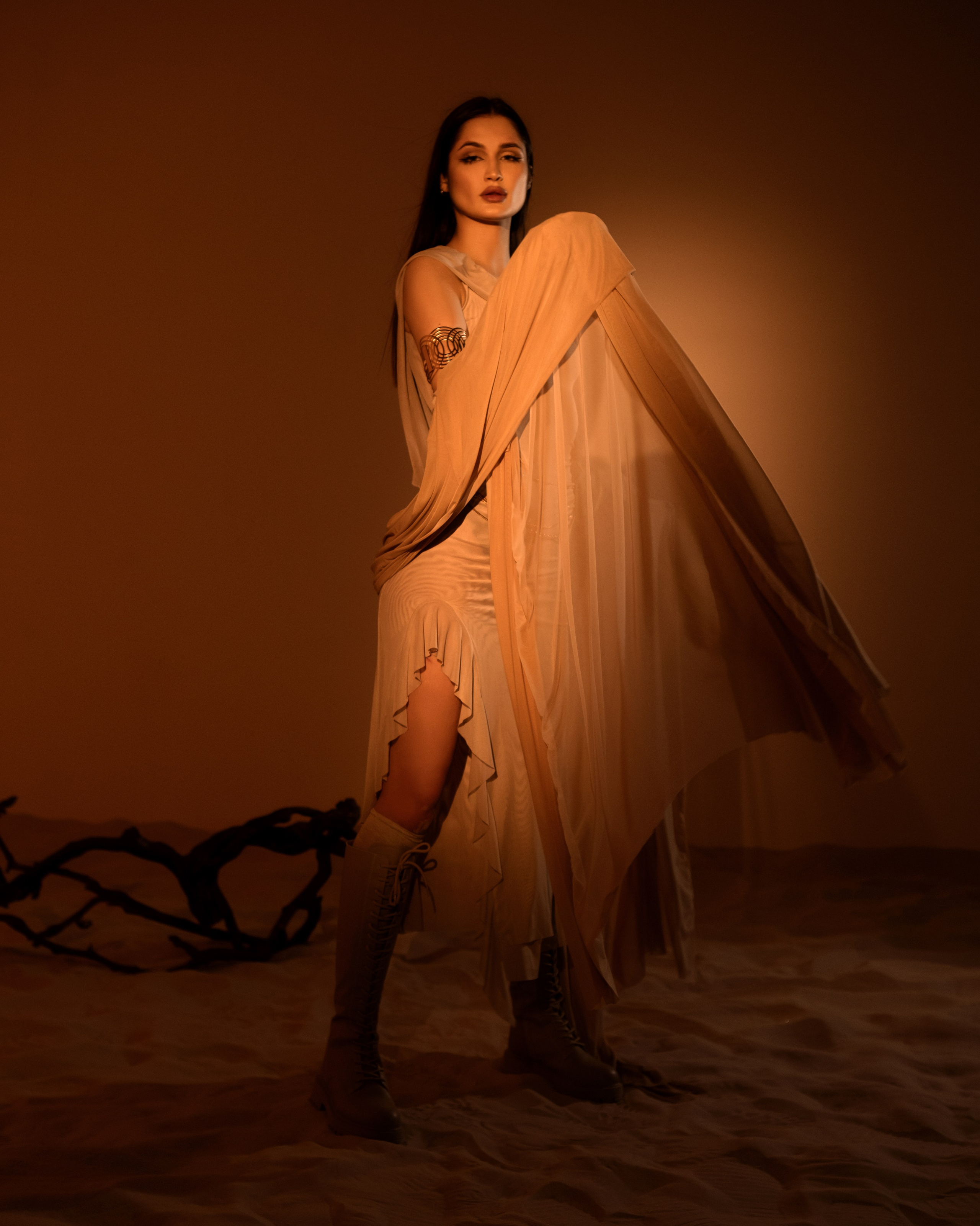 Дюна. Портретная и Fashion фотосъемка в Москве КРИС KISS. Лукбуки и каталоги