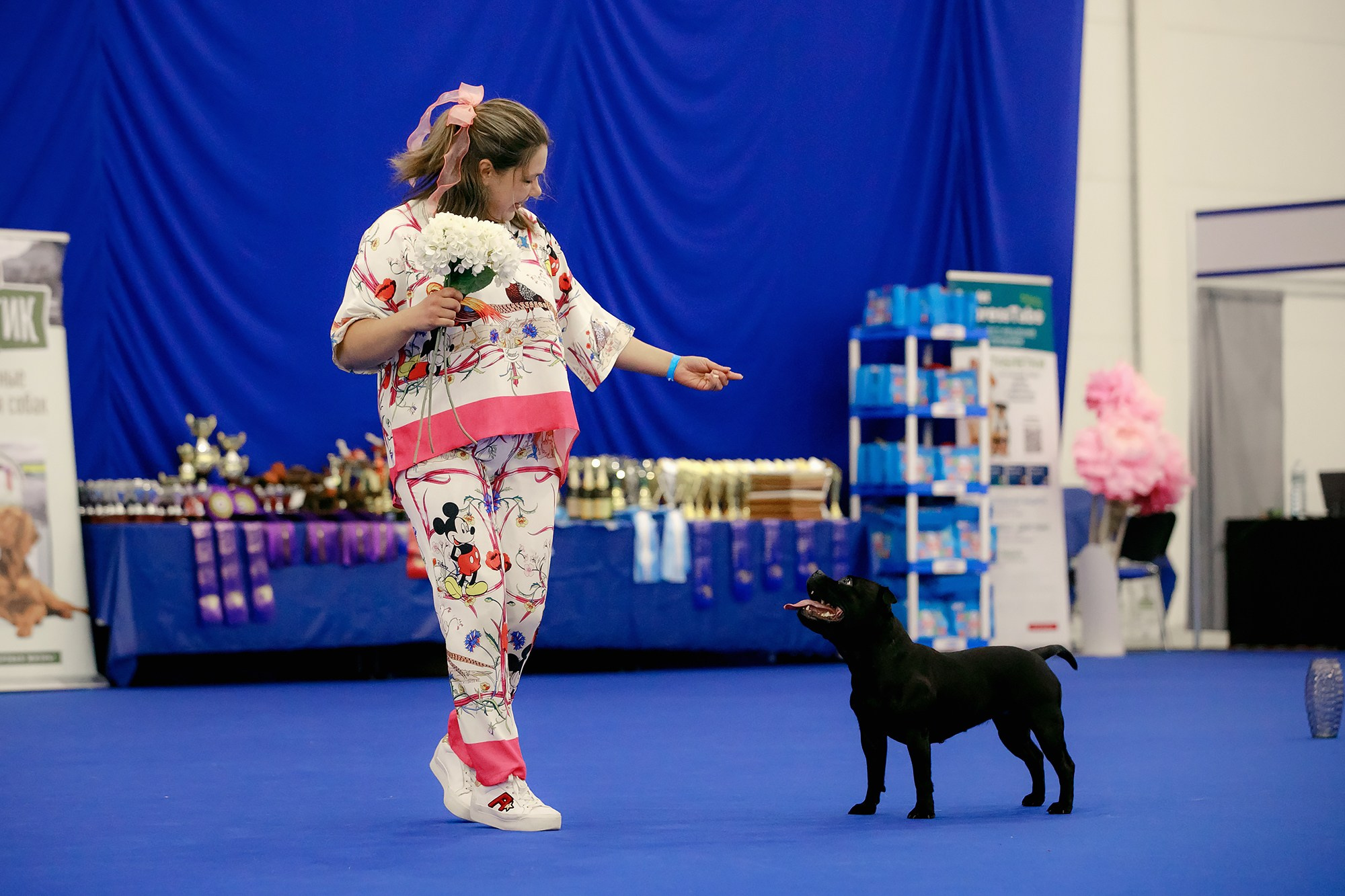Танцы на выставке «Зоошоу», СПб. Фотограф-анималист Mary Mart — Москва, Питер