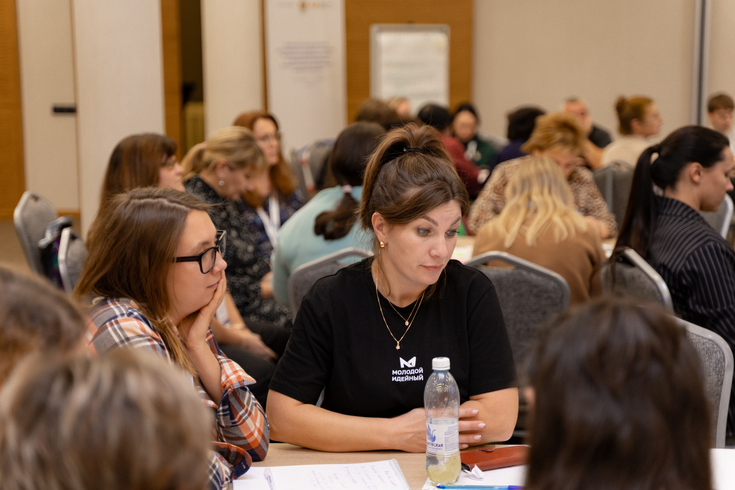 Окружной семинар в сфере профилактики от Росмолодежи в Амаксе 2024. Фотограф Надежда Погребняк | Рязань | Москва