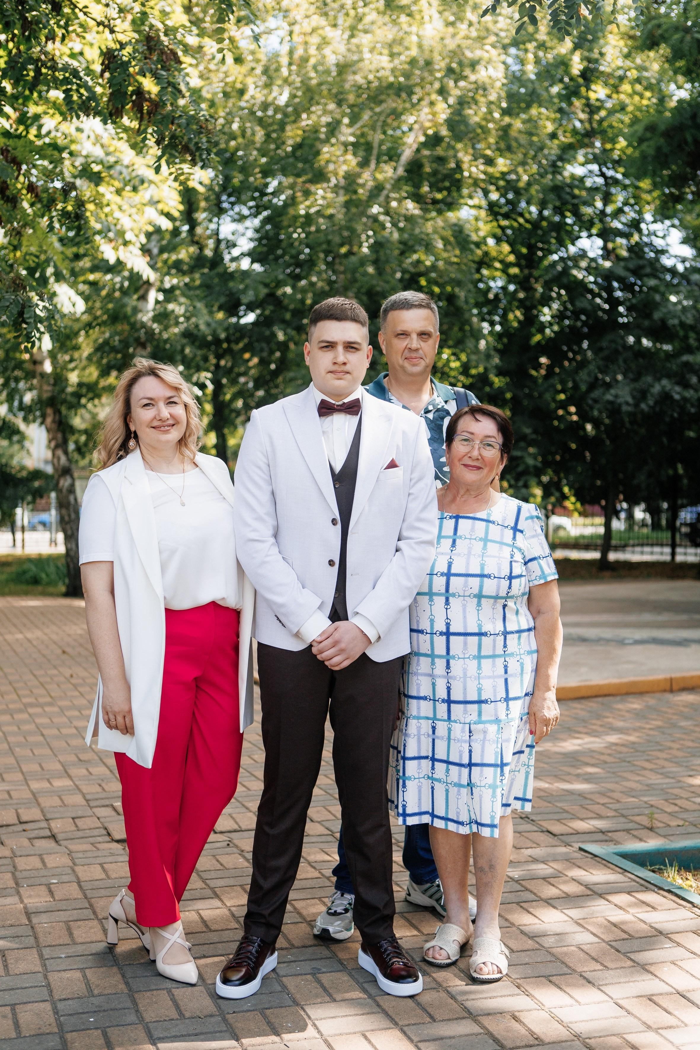 Выпускной Гимназия 12 2024 г. Свадебный и портретный Фотограф в Липецке Дмитрий Котюков