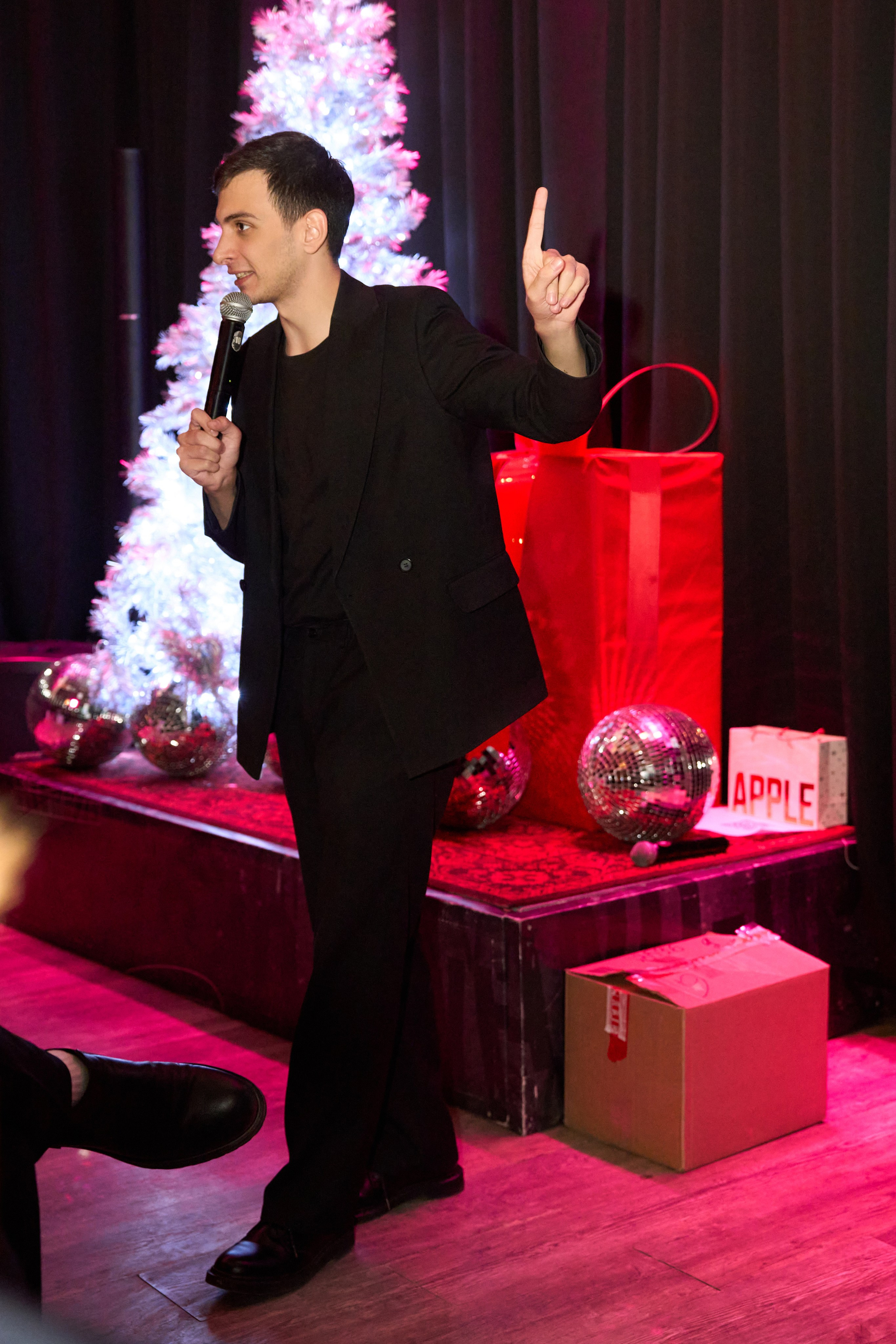 Новогодний корпоратив. Фотограф из Владивостока Юлия Черепова