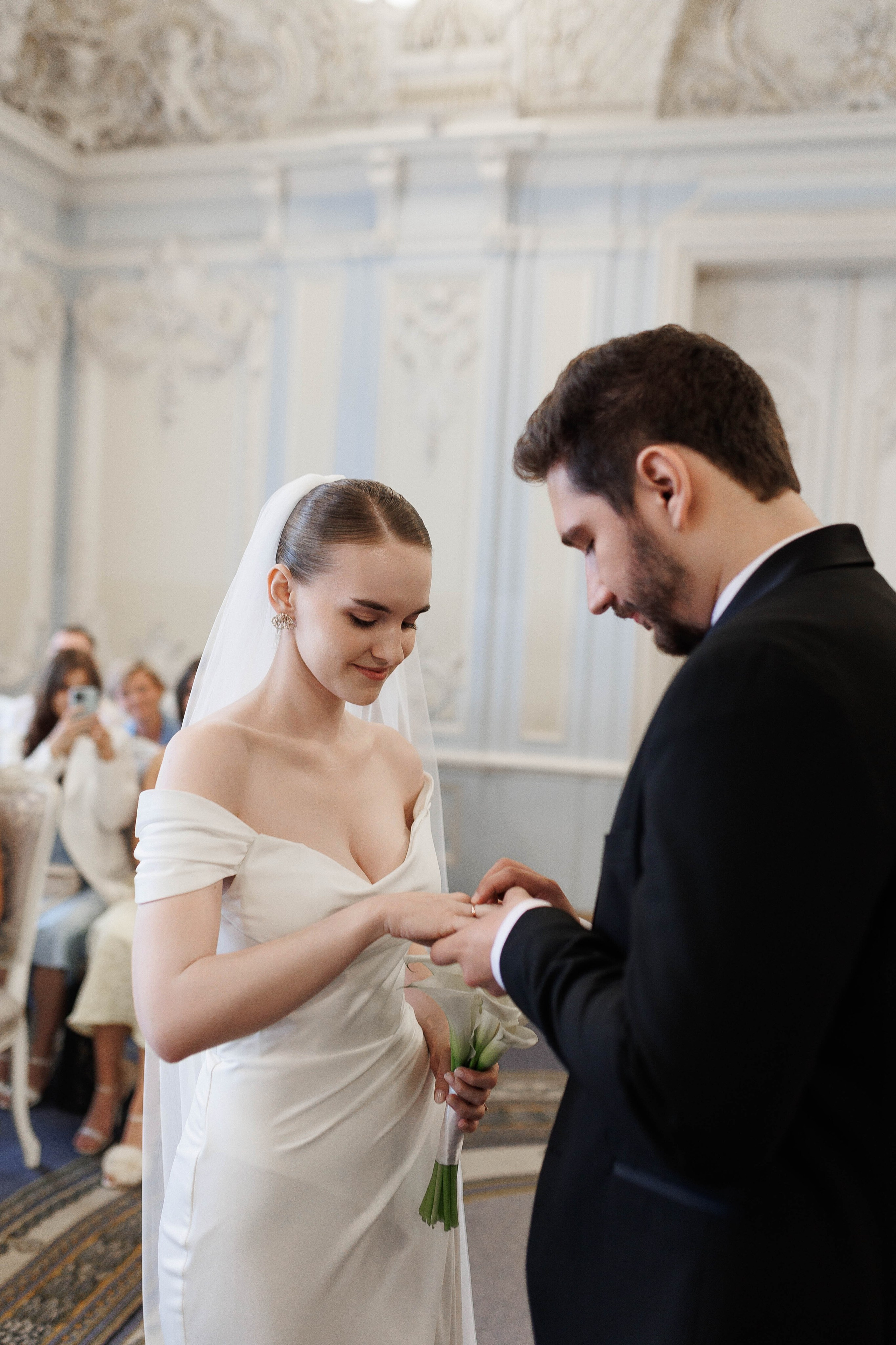 …. Свадебный фотограф в Санкт-Петербурге Александра Чукавина