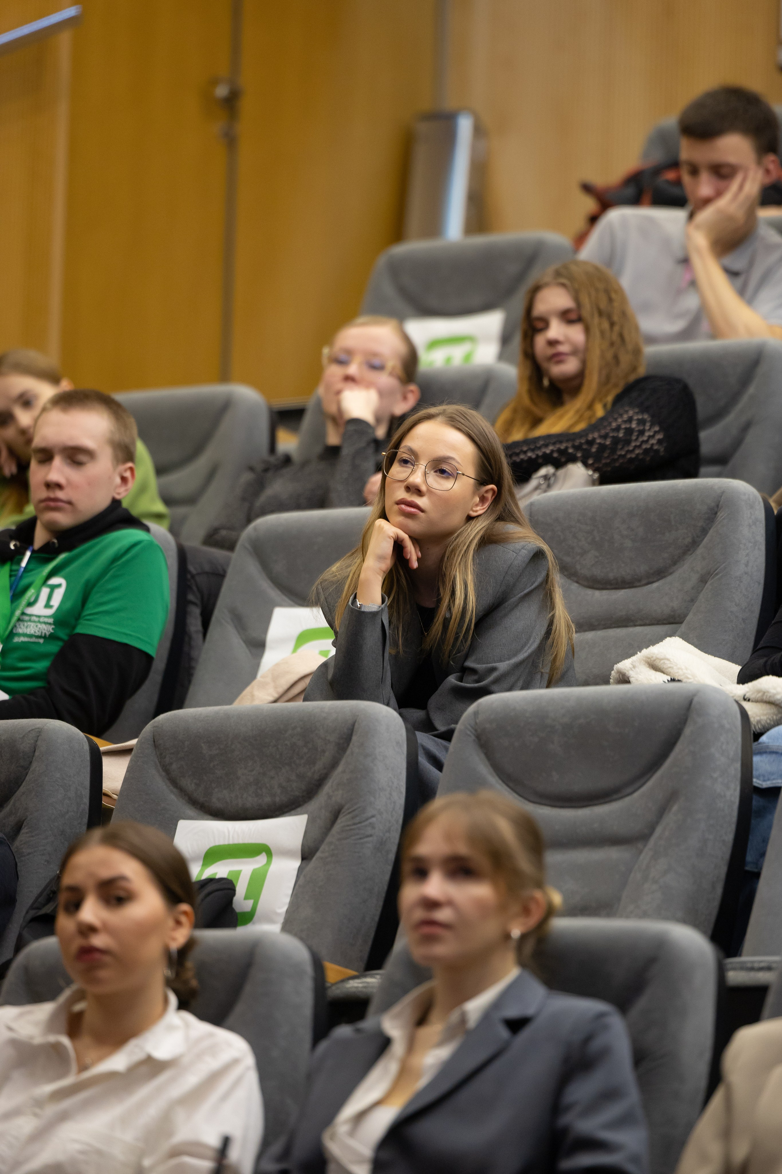 «АРЕХ. РетроПерспектива». Лекция Сергея Сенкевича в Политехе. Евгений Матвеев — фотограф в Санкт-Петербурге