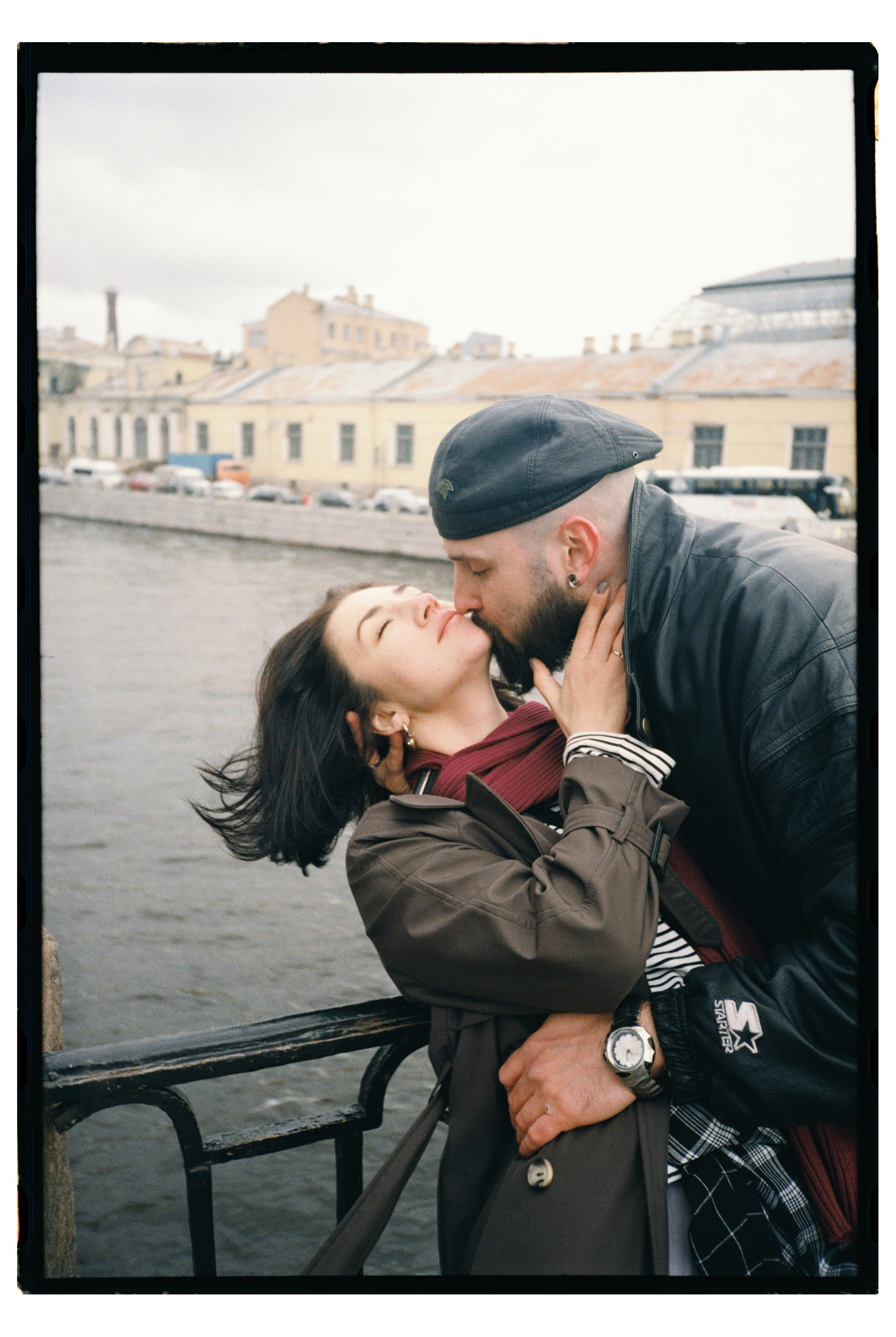 Фото на плёнку. Вера Пьянцева семейный, свадебный и парный фотограф в Санкт-Петербурге