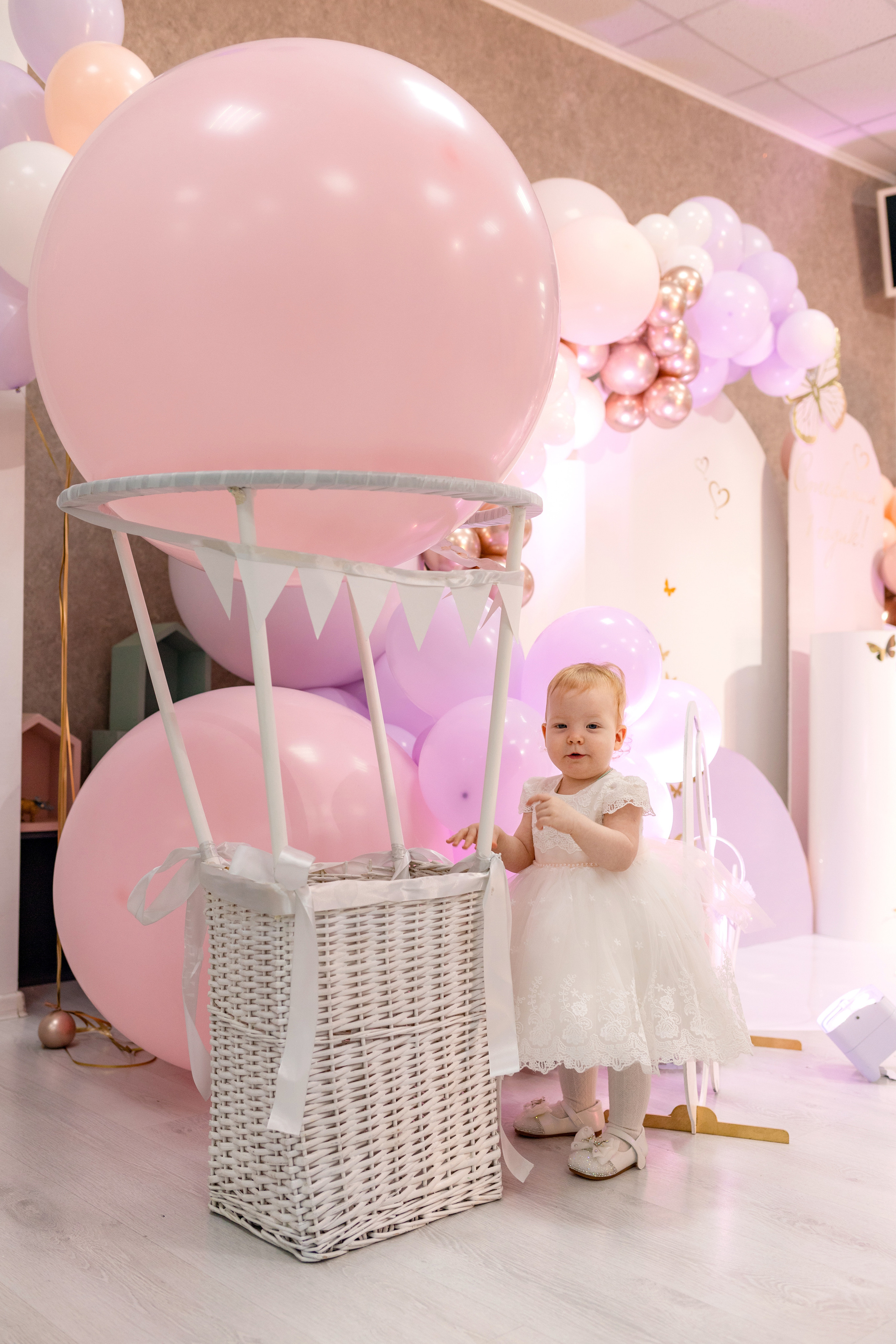 Годовасие Стефании в Домике в облаках. Семейный и детский фотограф в Краснодаре Ирина Лаврецкая