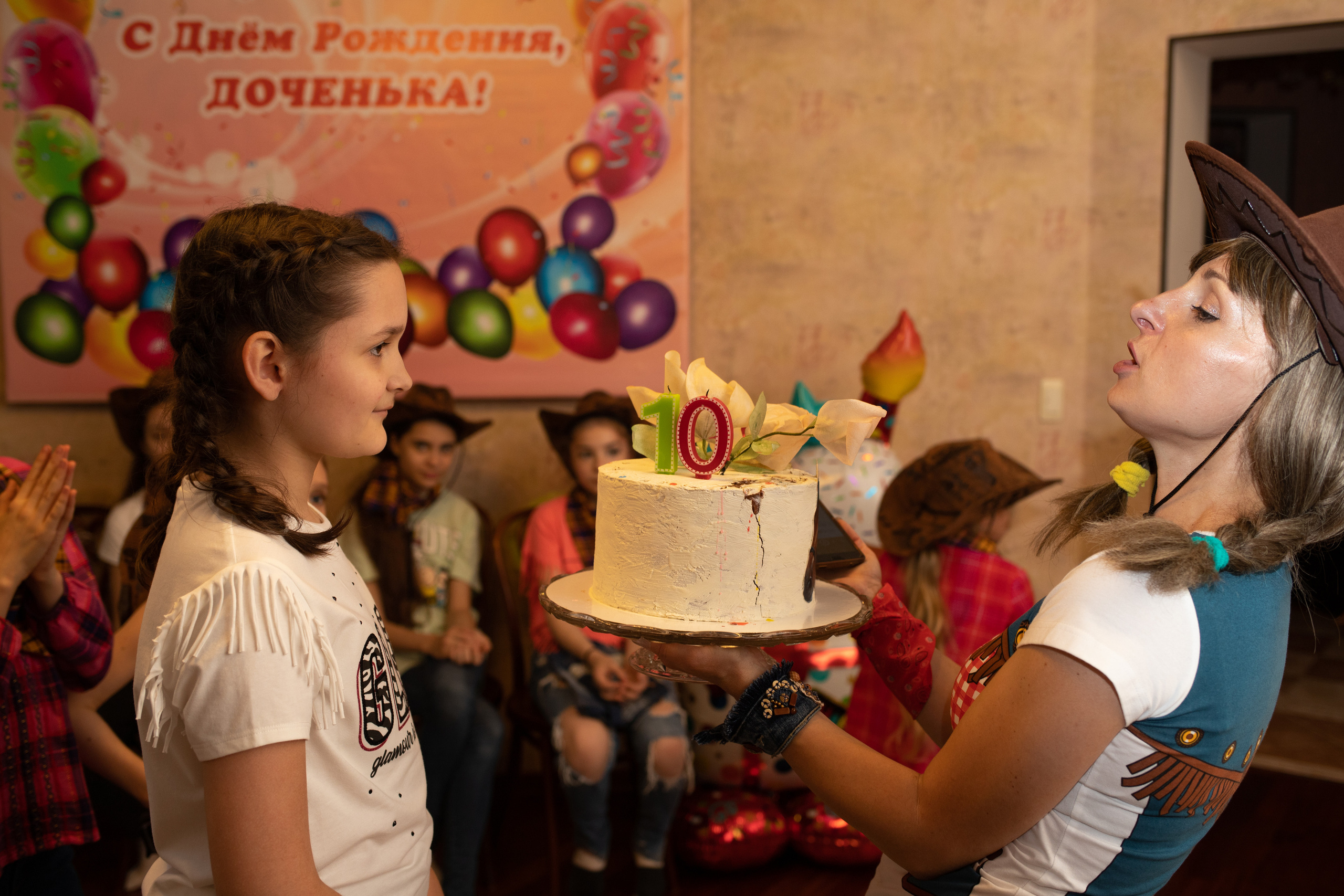 Детский день рождения. Домашний репортаж. Семейный и детский фотограф в Краснодаре Ирина Лаврецкая