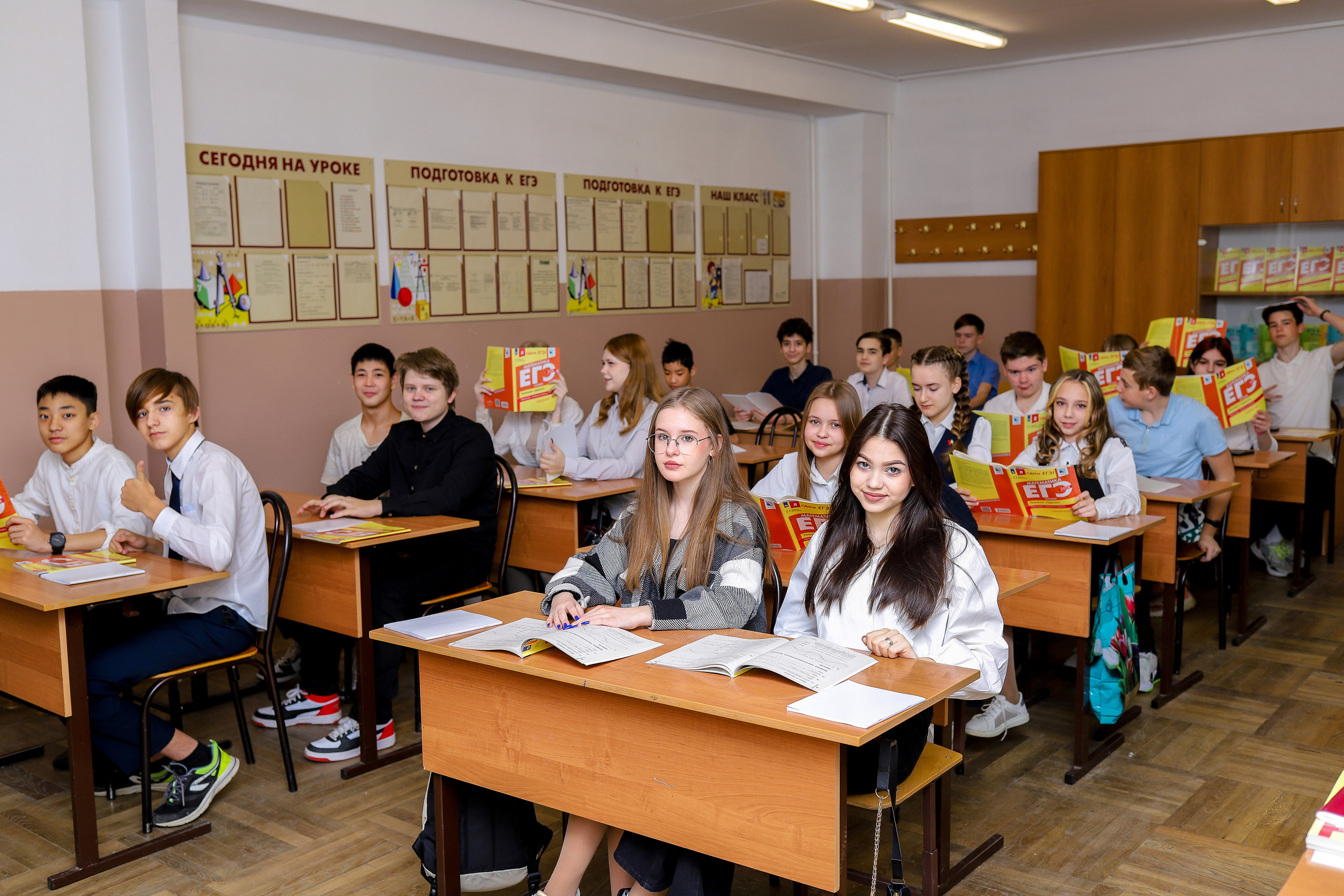 Съемка в классе 7 А. Семейный и детский фотограф в Краснодаре Ирина Лаврецкая