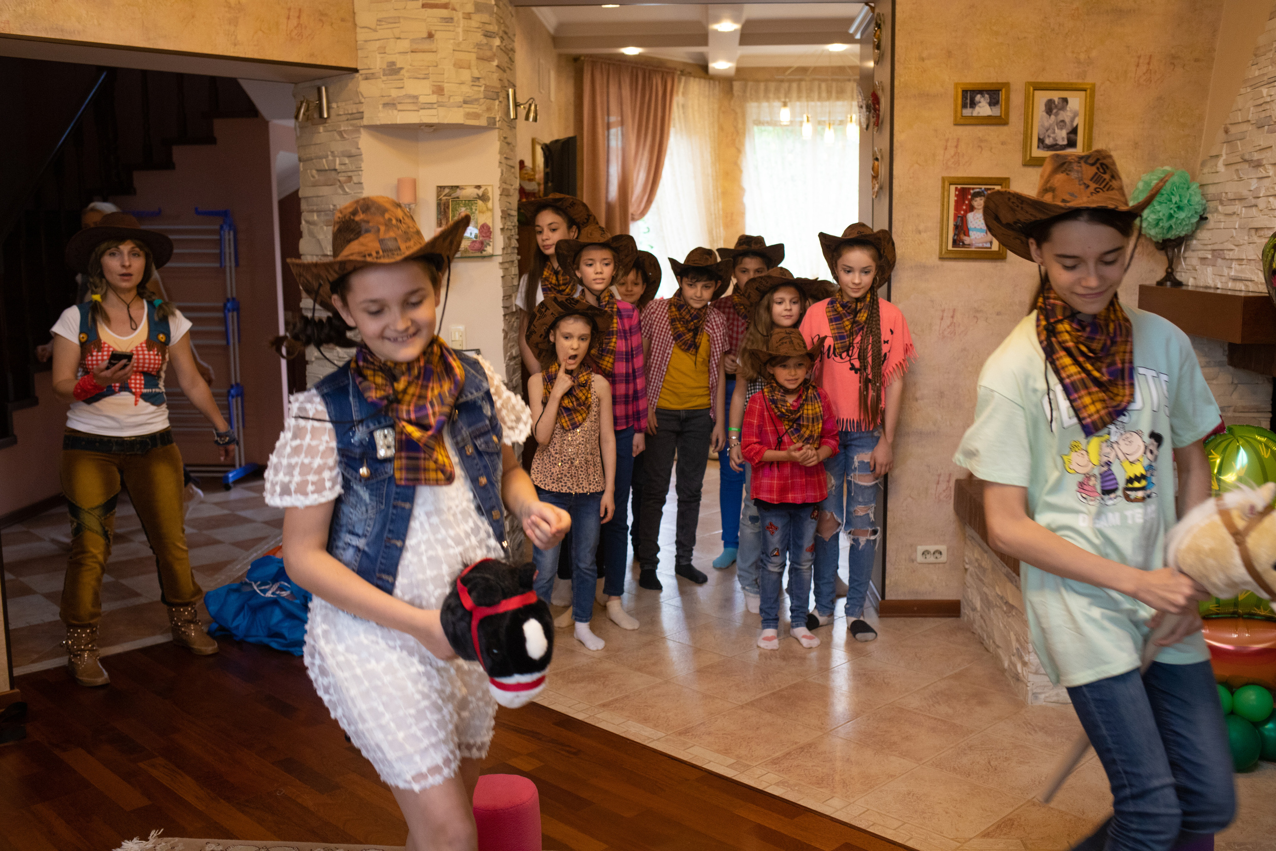 Детский день рождения. Домашний репортаж. Семейный и детский фотограф в Краснодаре Ирина Лаврецкая