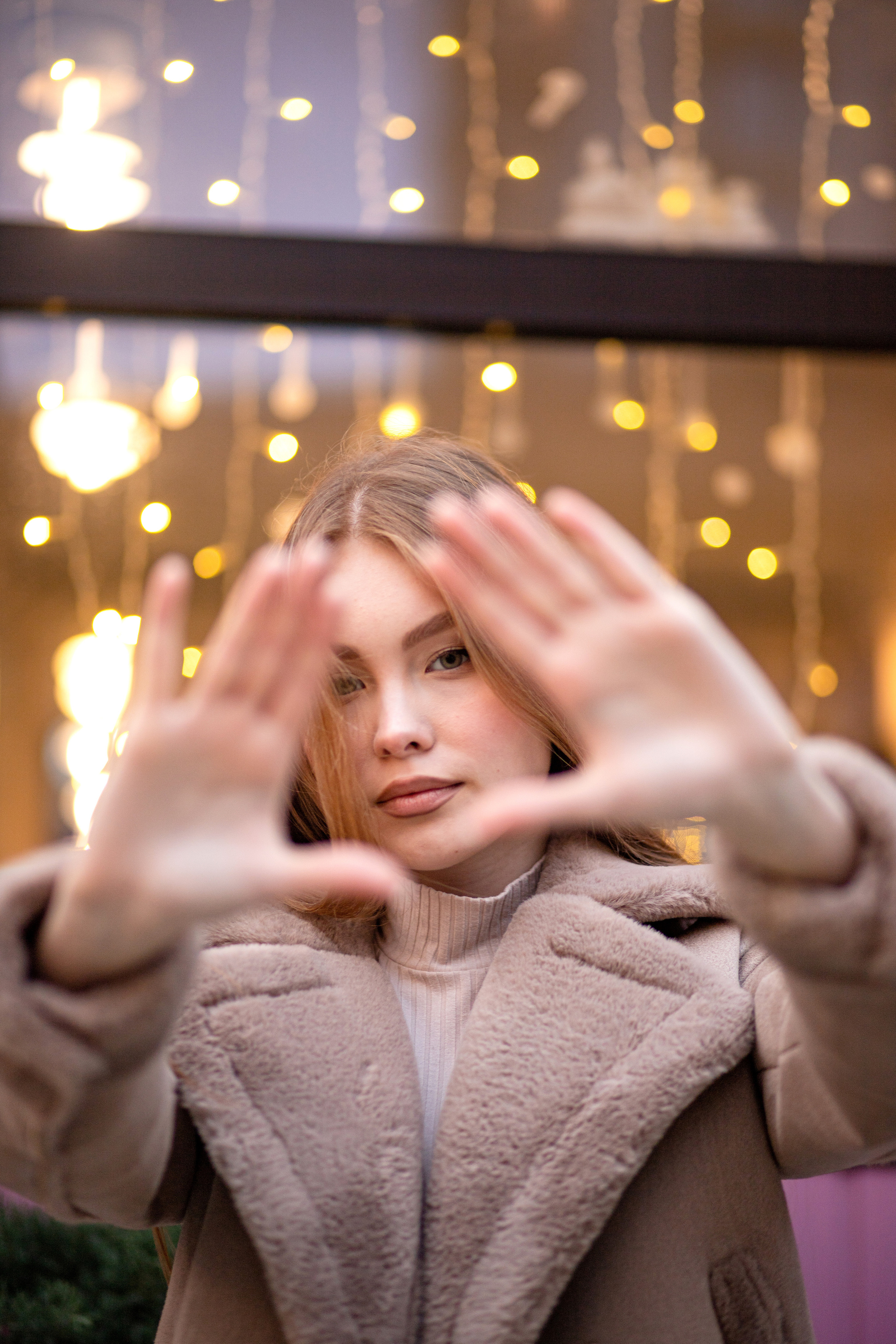 Прогулочная съёмка в ТЦ Центр города. Семейный и детский фотограф в Краснодаре Ирина Лаврецкая