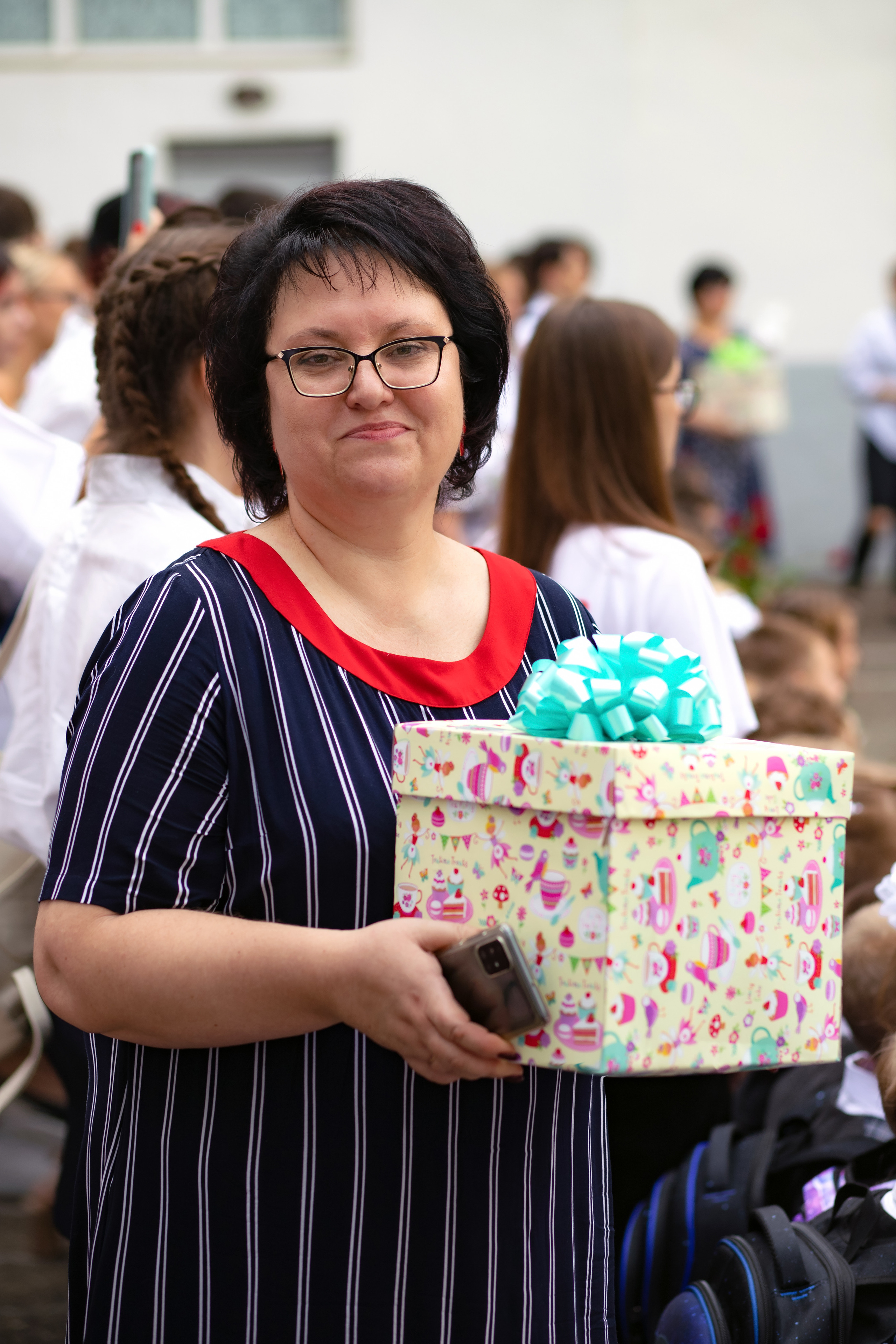 Линейка 1 класс. Семейный и детский фотограф в Краснодаре Ирина Лаврецкая