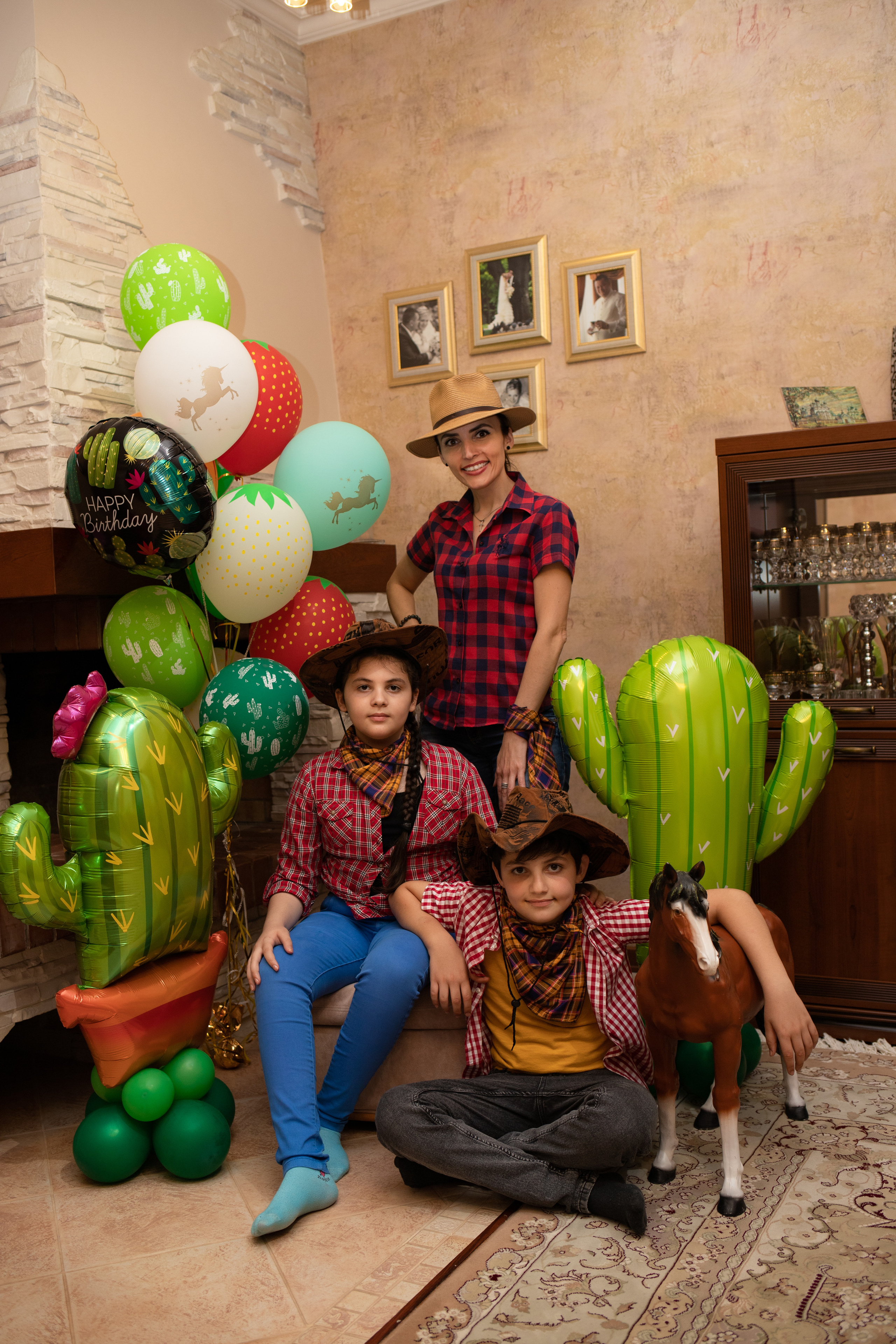 Детский день рождения. Домашний репортаж. Семейный и детский фотограф в Краснодаре Ирина Лаврецкая