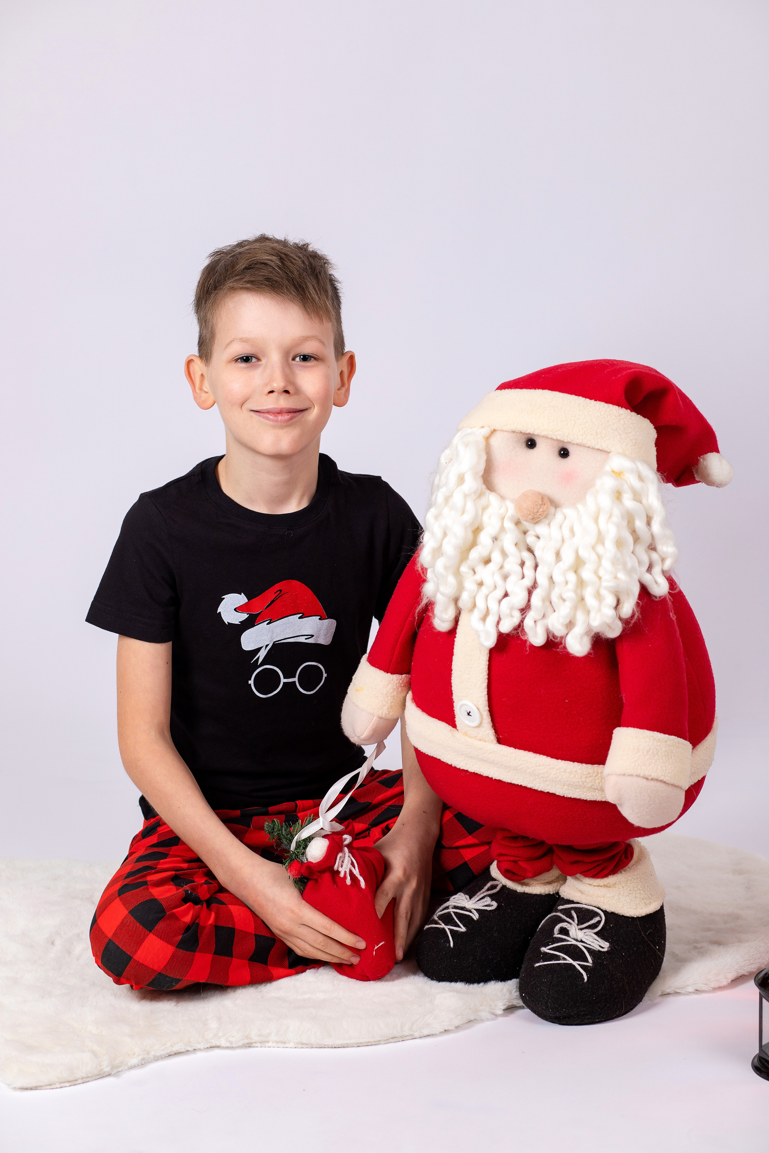 Новогодняя съёмка в студии Мини. Семейный и детский фотограф в Краснодаре Ирина Лаврецкая