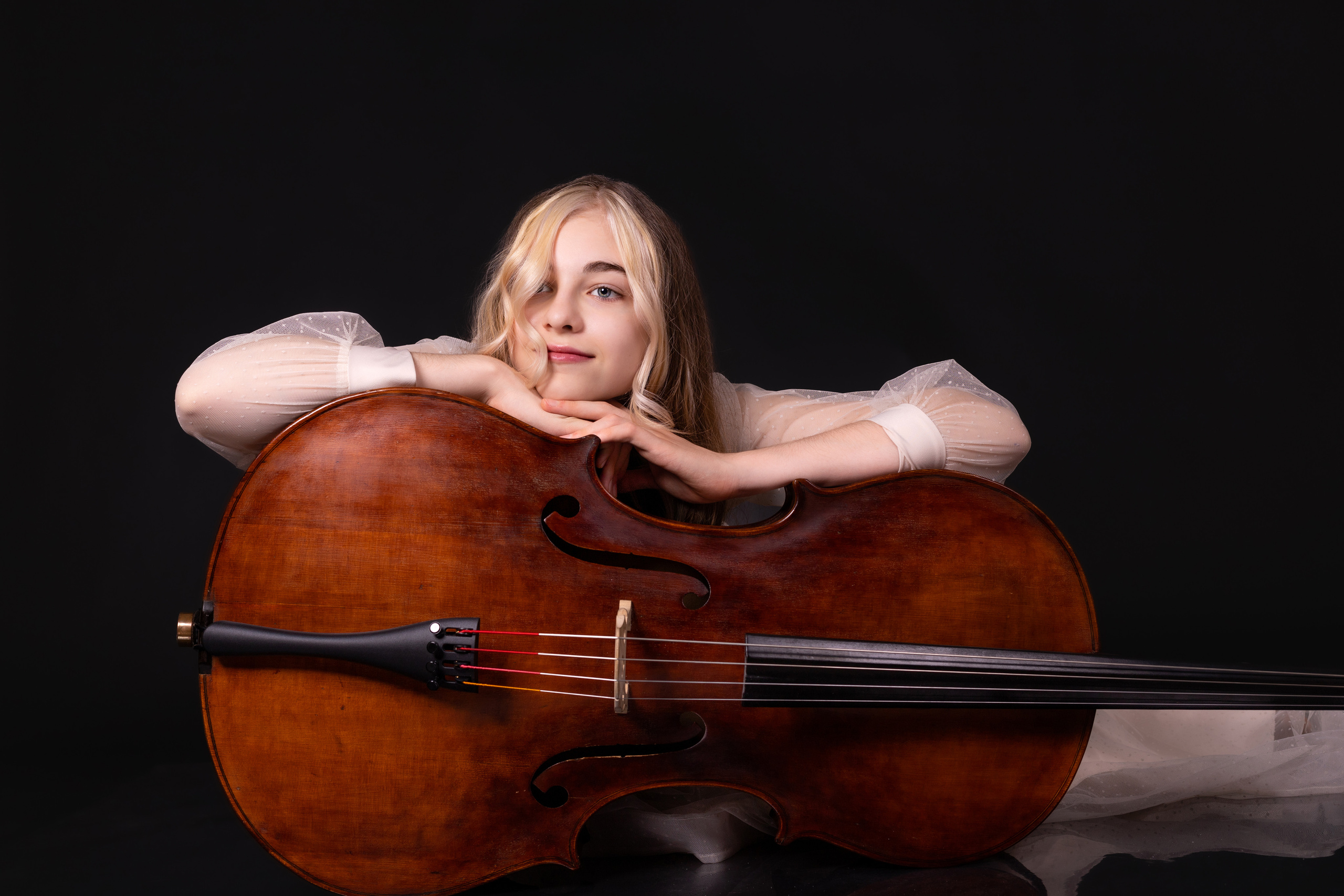 Музыкальное портфолио в студии Мини. Семейный и детский фотограф в Краснодаре Ирина Лаврецкая