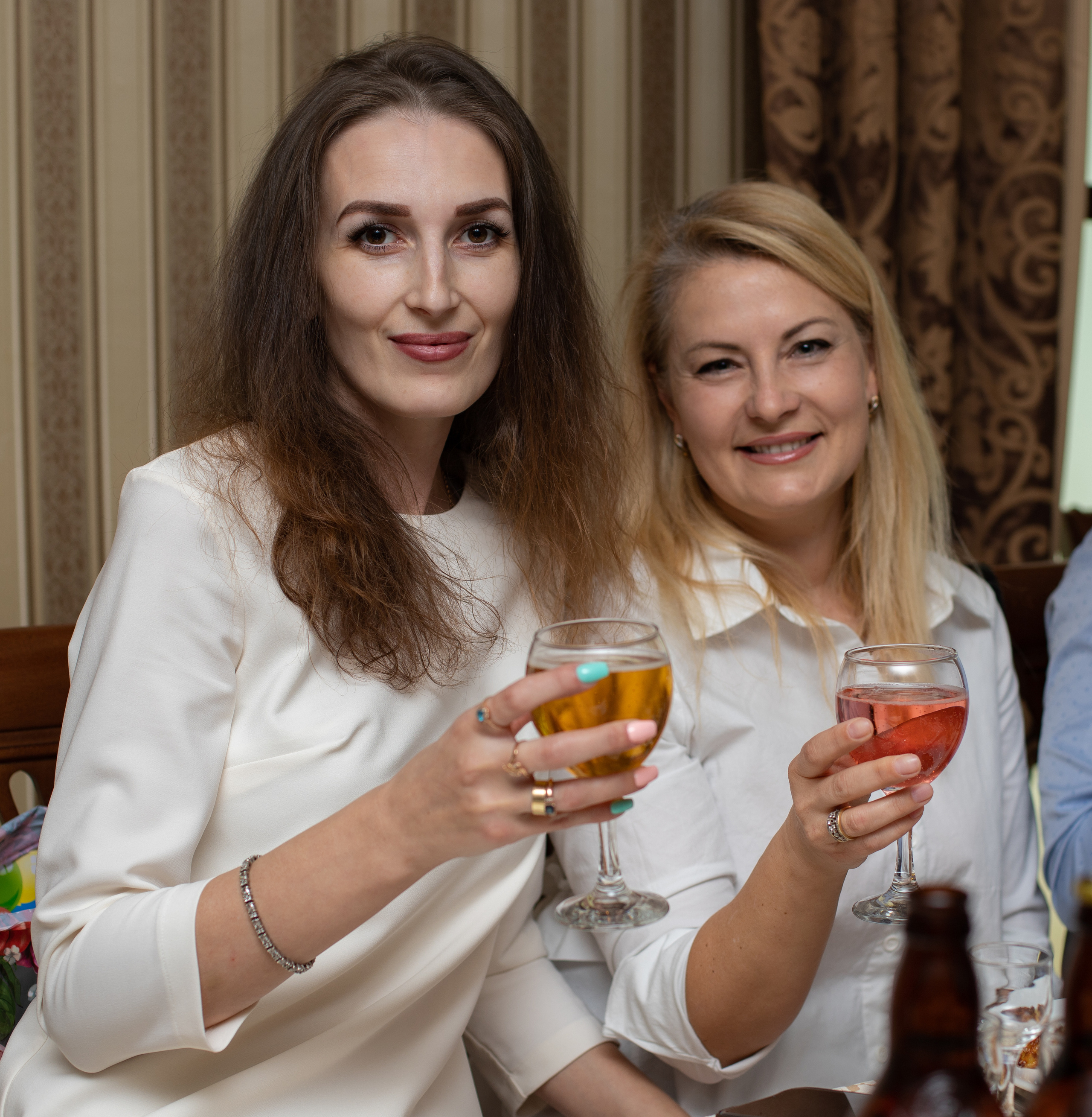 Годовасие Доминики в банкетном зале Пальмира. Семейный и детский фотограф в Краснодаре Ирина Лаврецкая