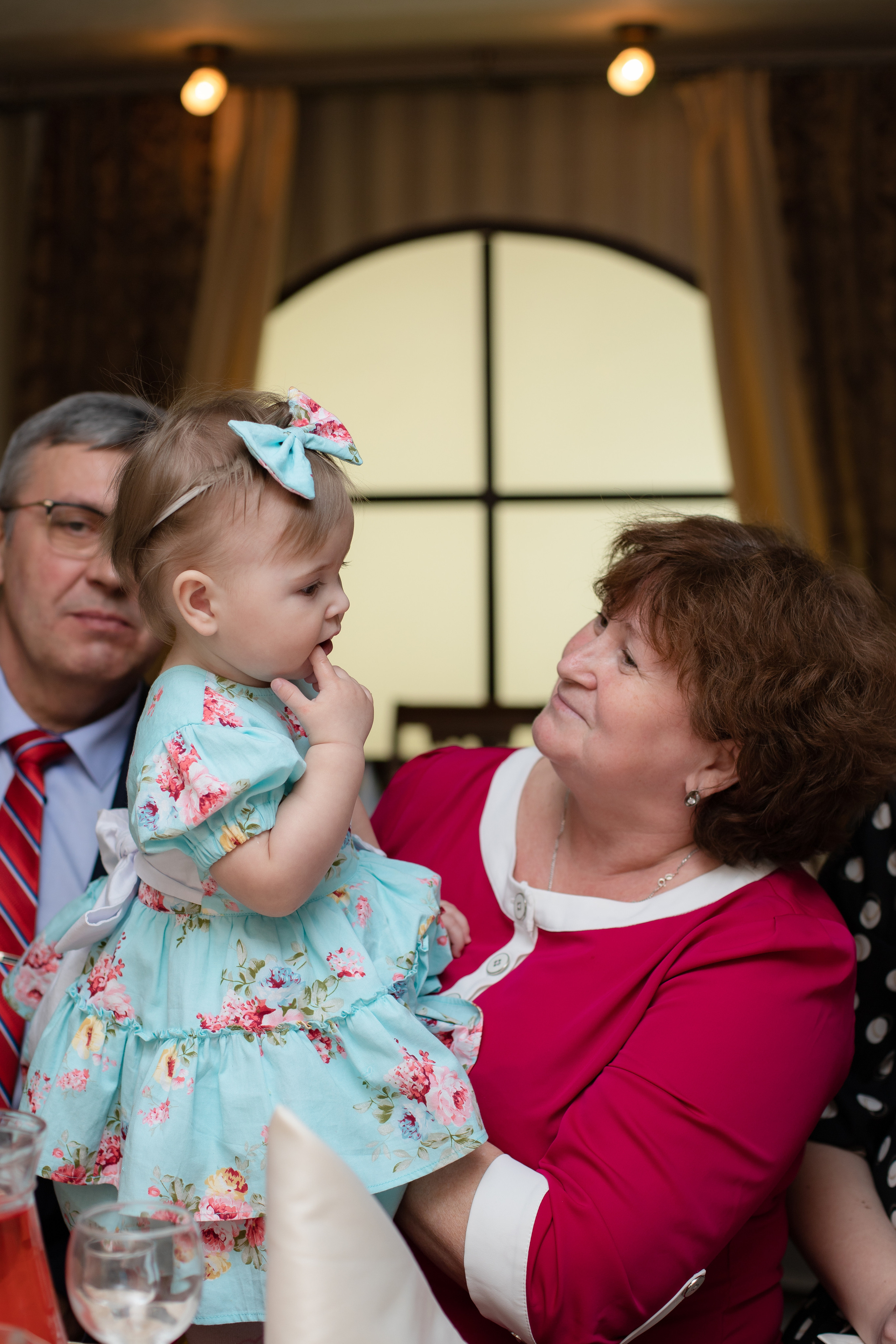Годовасие Доминики в банкетном зале Пальмира. Семейный и детский фотограф в Краснодаре Ирина Лаврецкая