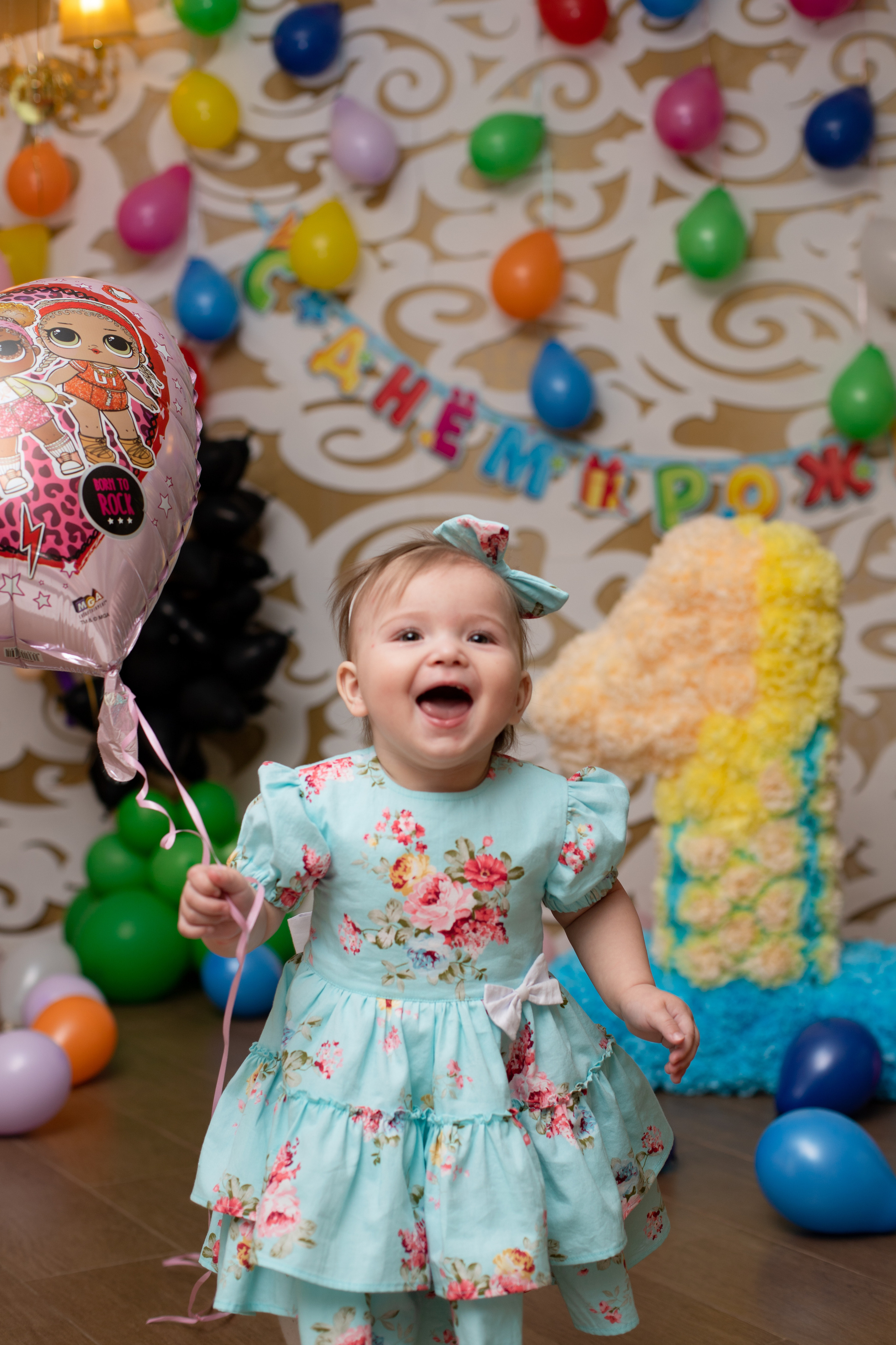 Годовасие Доминики в банкетном зале Пальмира. Семейный и детский фотограф в Краснодаре Ирина Лаврецкая