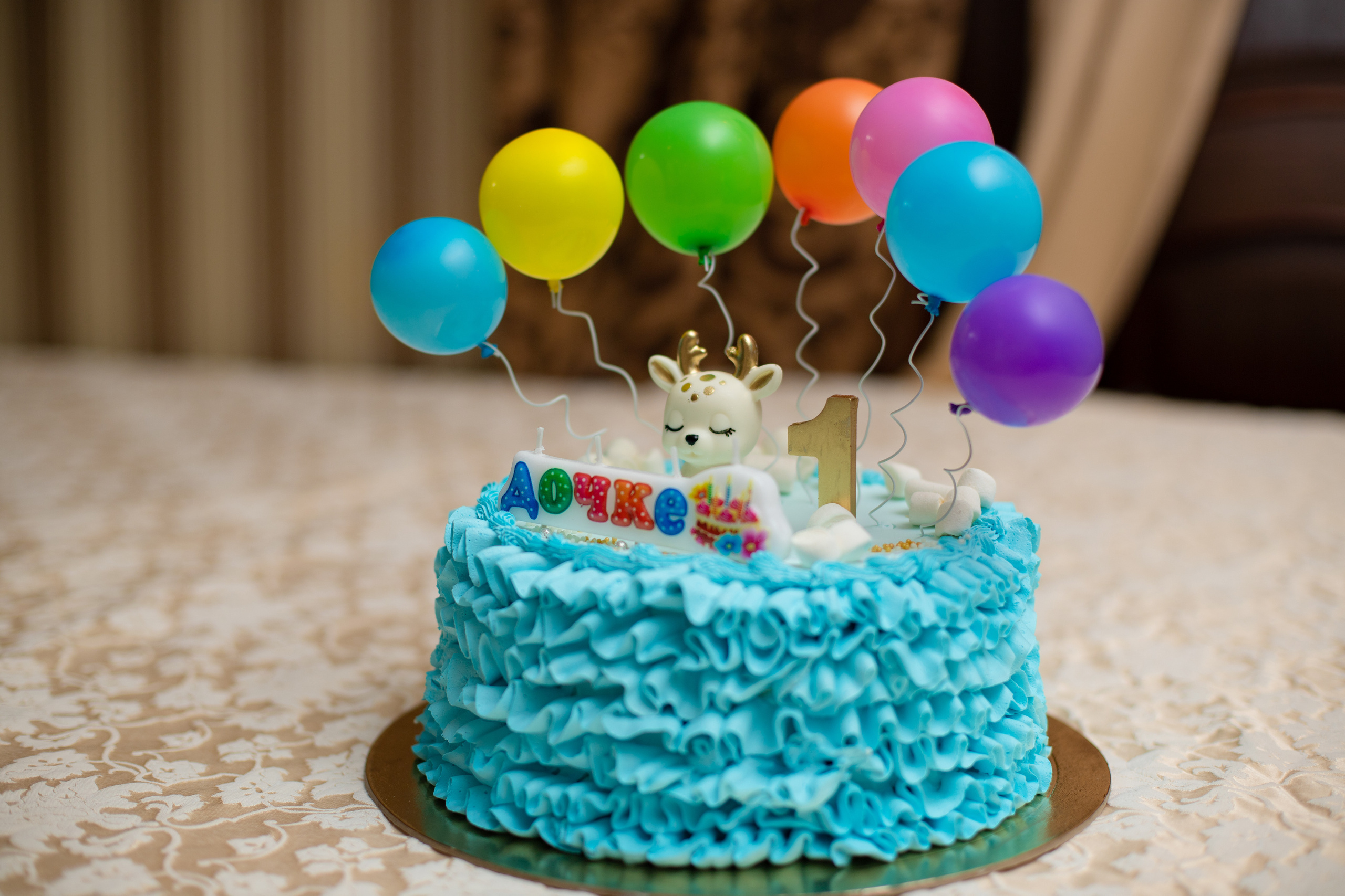 Годовасие Доминики в банкетном зале Пальмира. Семейный и детский фотограф в Краснодаре Ирина Лаврецкая