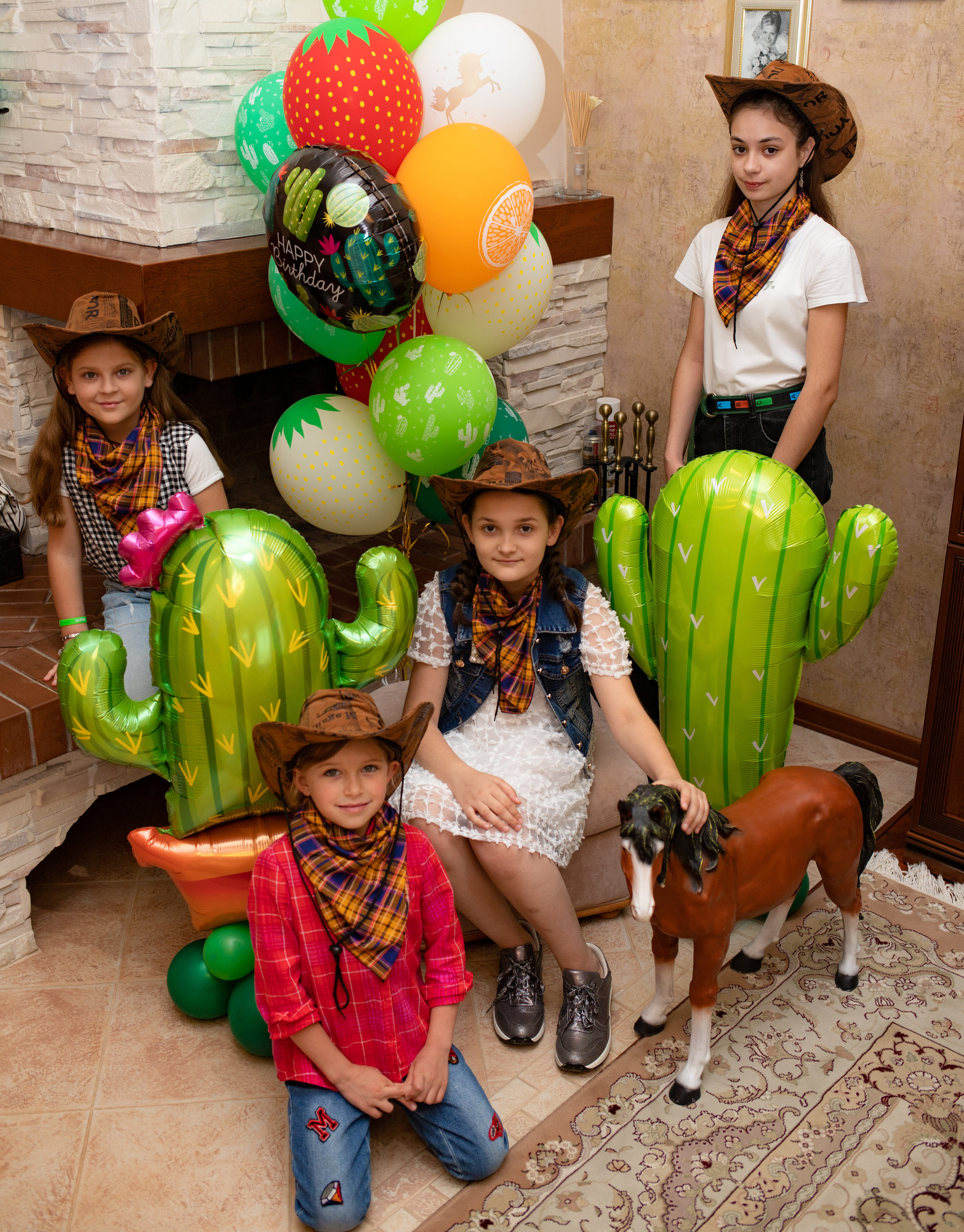 Детский день рождения. Домашний репортаж. Семейный и детский фотограф в Краснодаре Ирина Лаврецкая