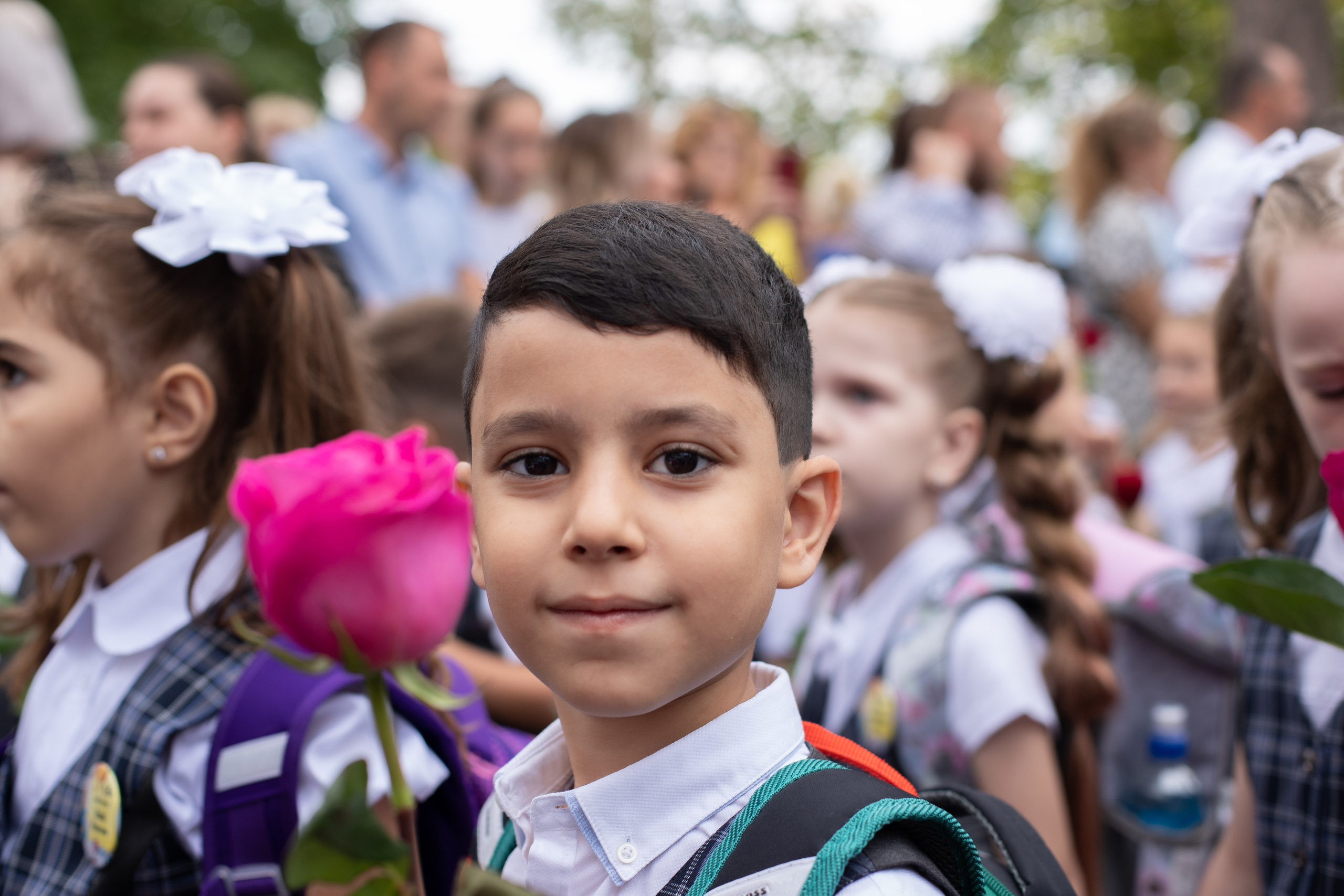 Линейка 1 класс. Семейный и детский фотограф в Краснодаре Ирина Лаврецкая