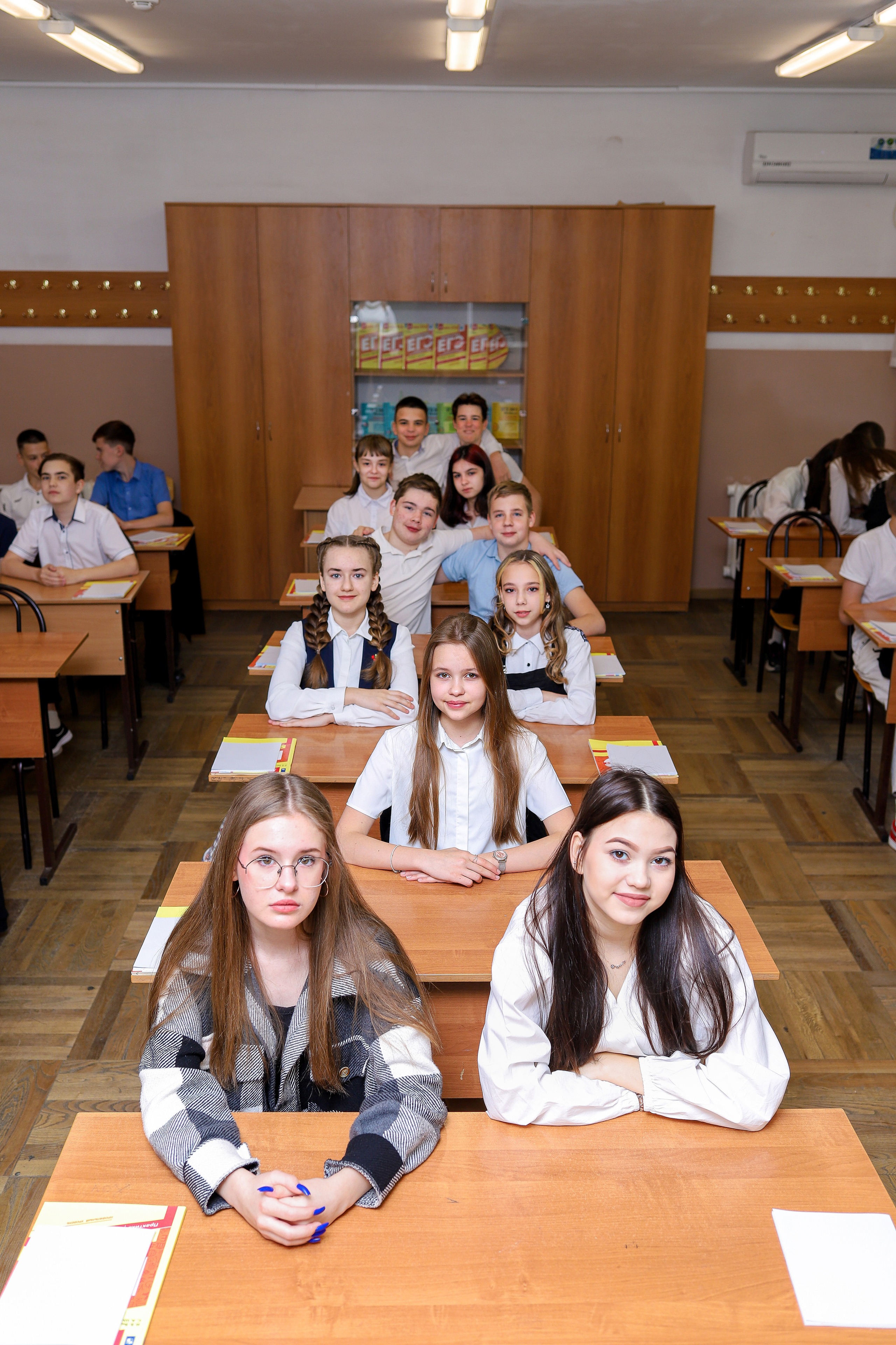 Съемка в классе 7 А. Семейный и детский фотограф в Краснодаре Ирина Лаврецкая