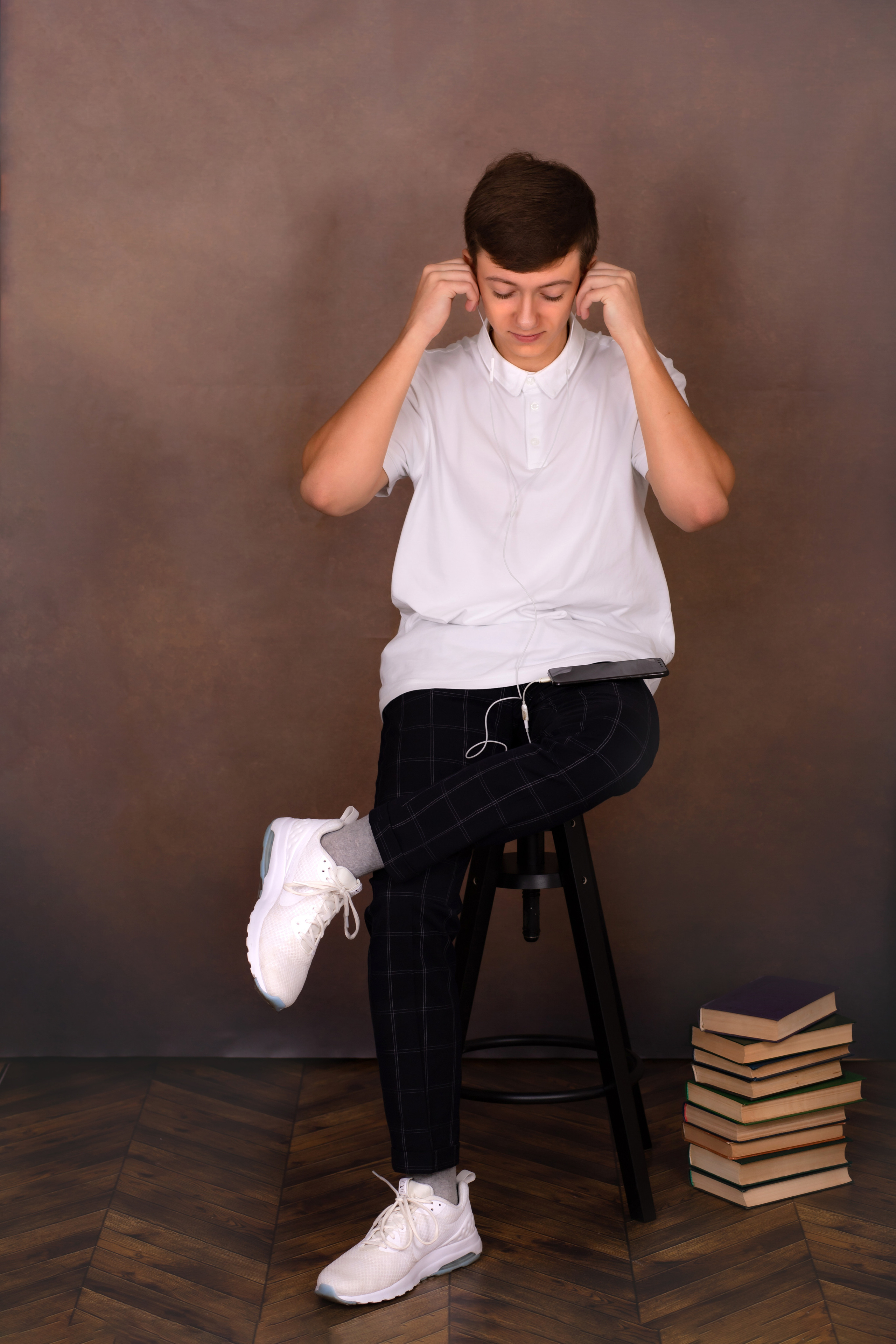 В студии Мини 11 класс. Семейный и детский фотограф в Краснодаре Ирина Лаврецкая