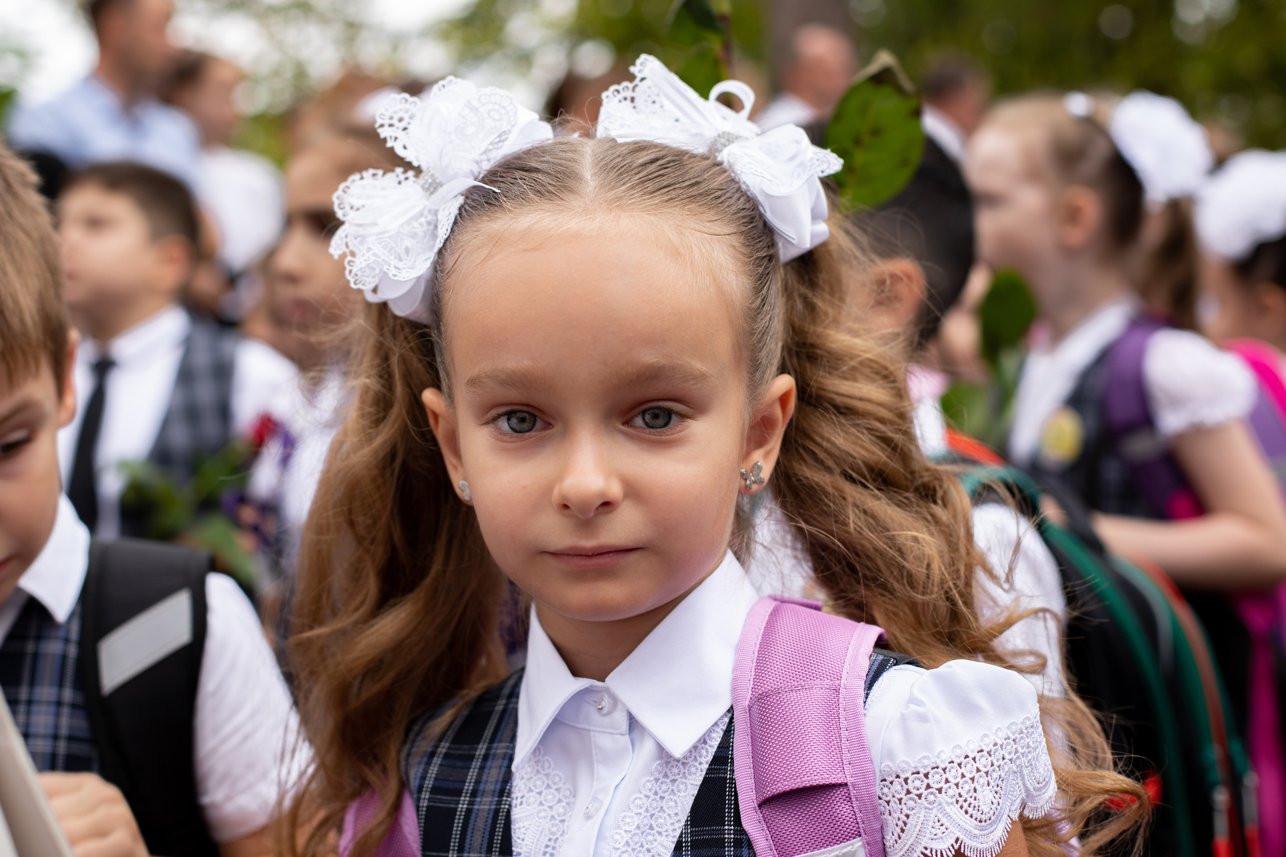 Линейка 1 класс. Семейный и детский фотограф в Краснодаре Ирина Лаврецкая