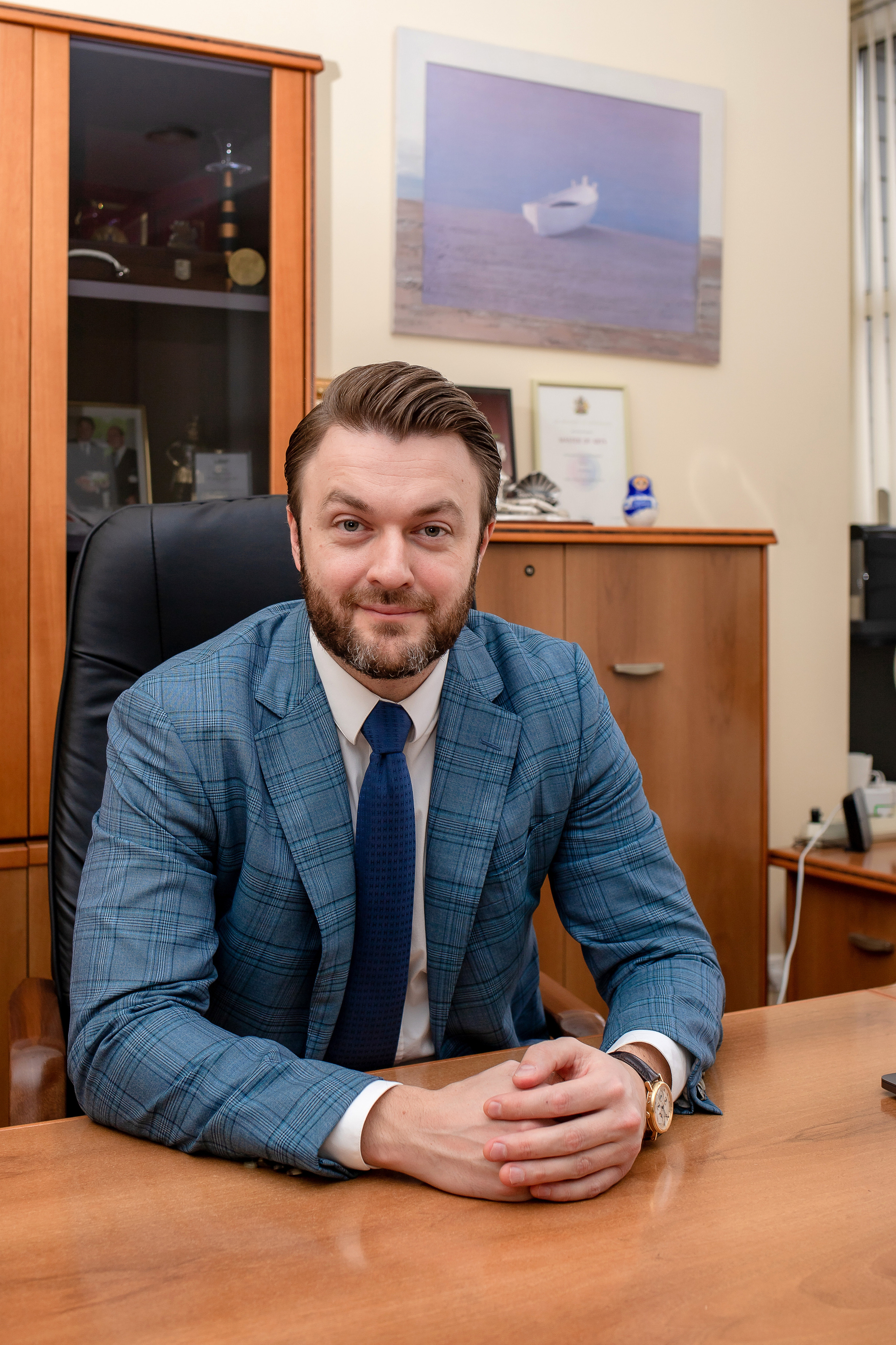 Выездная съёмка в офисе для юр лица. Семейный и детский фотограф в Краснодаре Ирина Лаврецкая