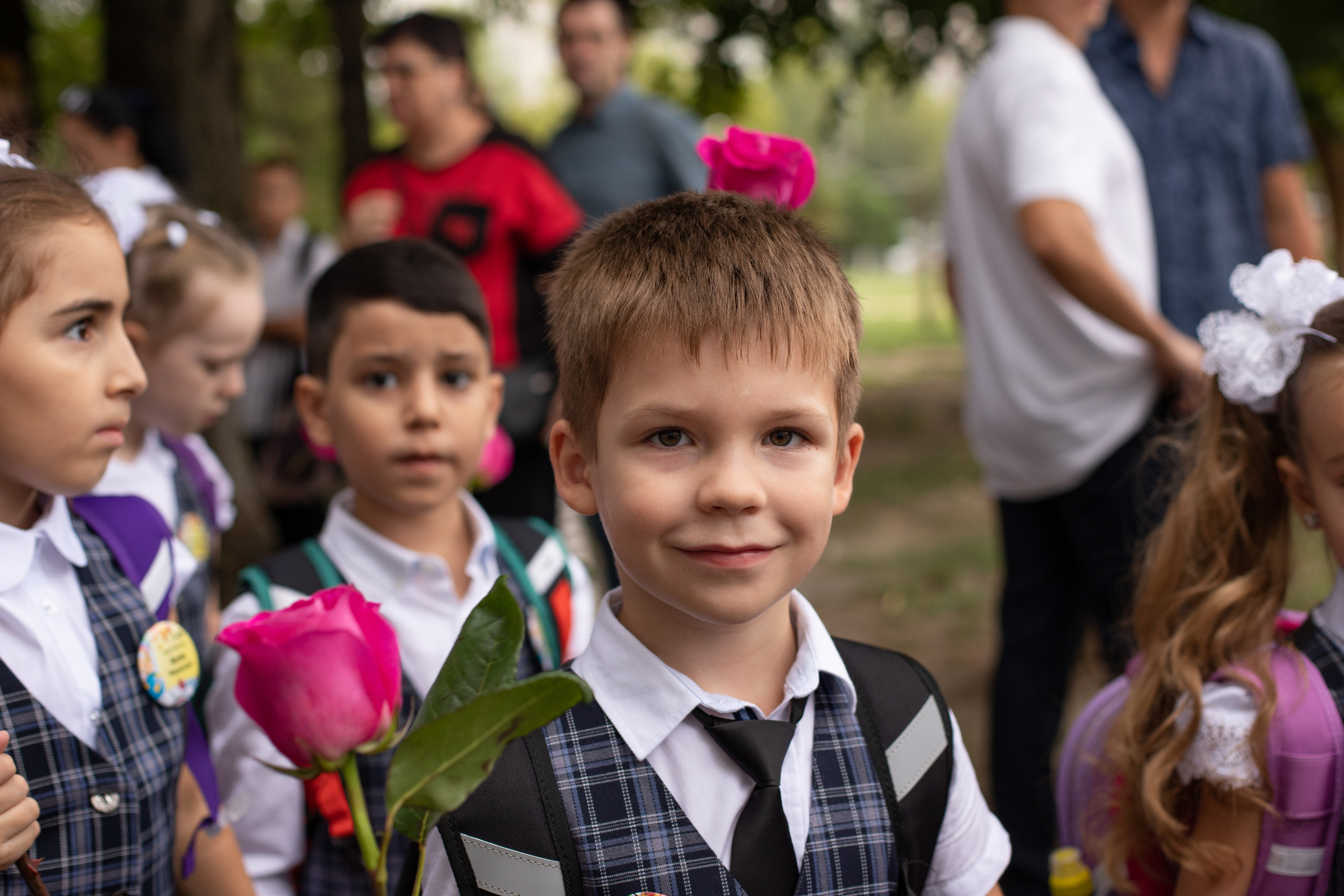 Линейка 1 класс. Семейный и детский фотограф в Краснодаре Ирина Лаврецкая