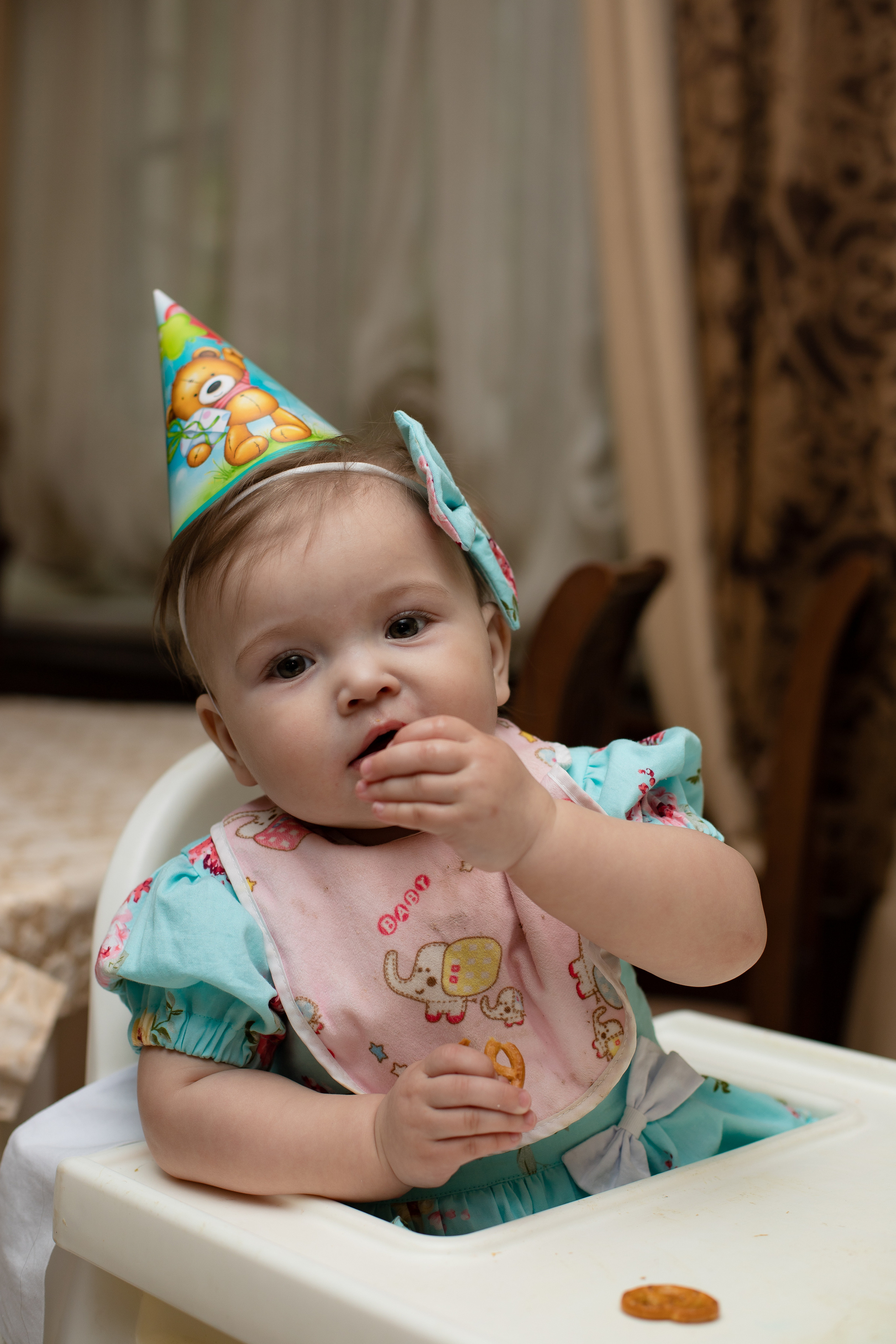 Годовасие Доминики в банкетном зале Пальмира. Семейный и детский фотограф в Краснодаре Ирина Лаврецкая