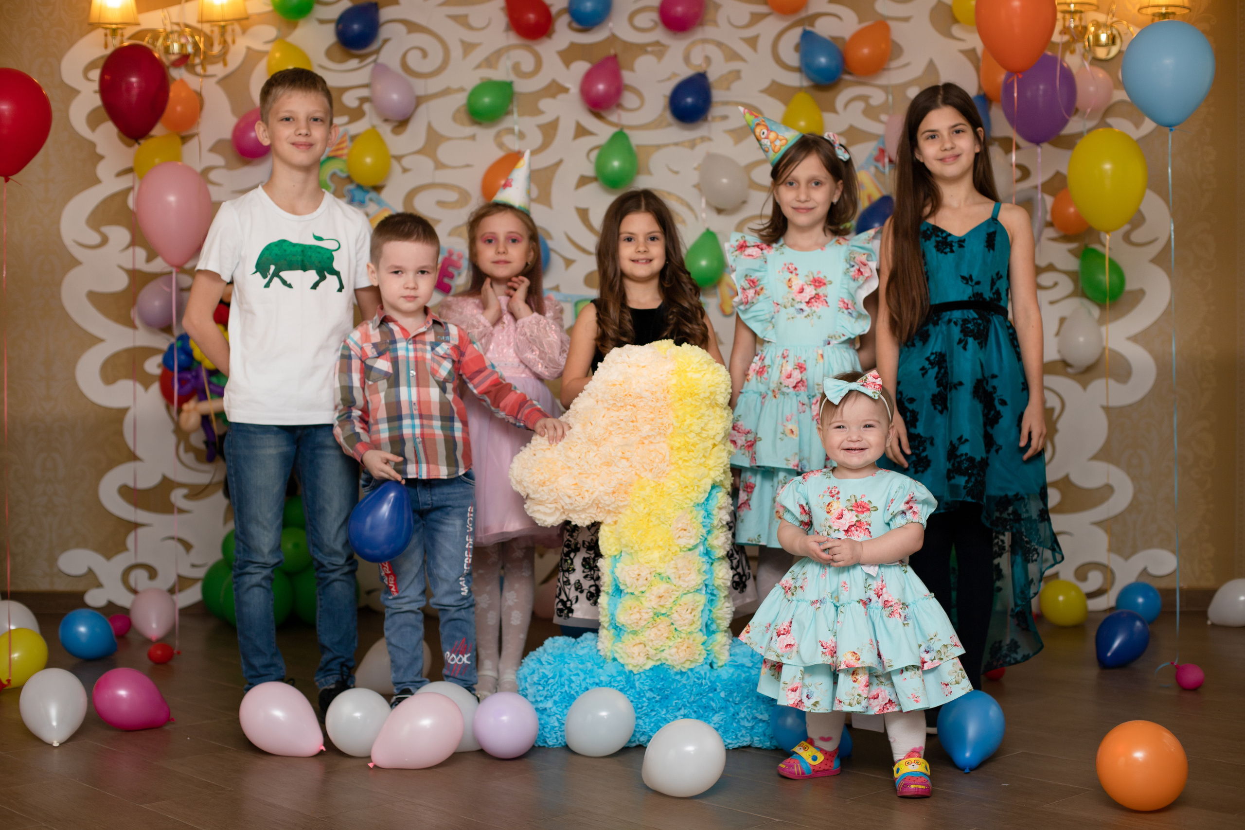 Годовасие Доминики в банкетном зале Пальмира. Семейный и детский фотограф в Краснодаре Ирина Лаврецкая