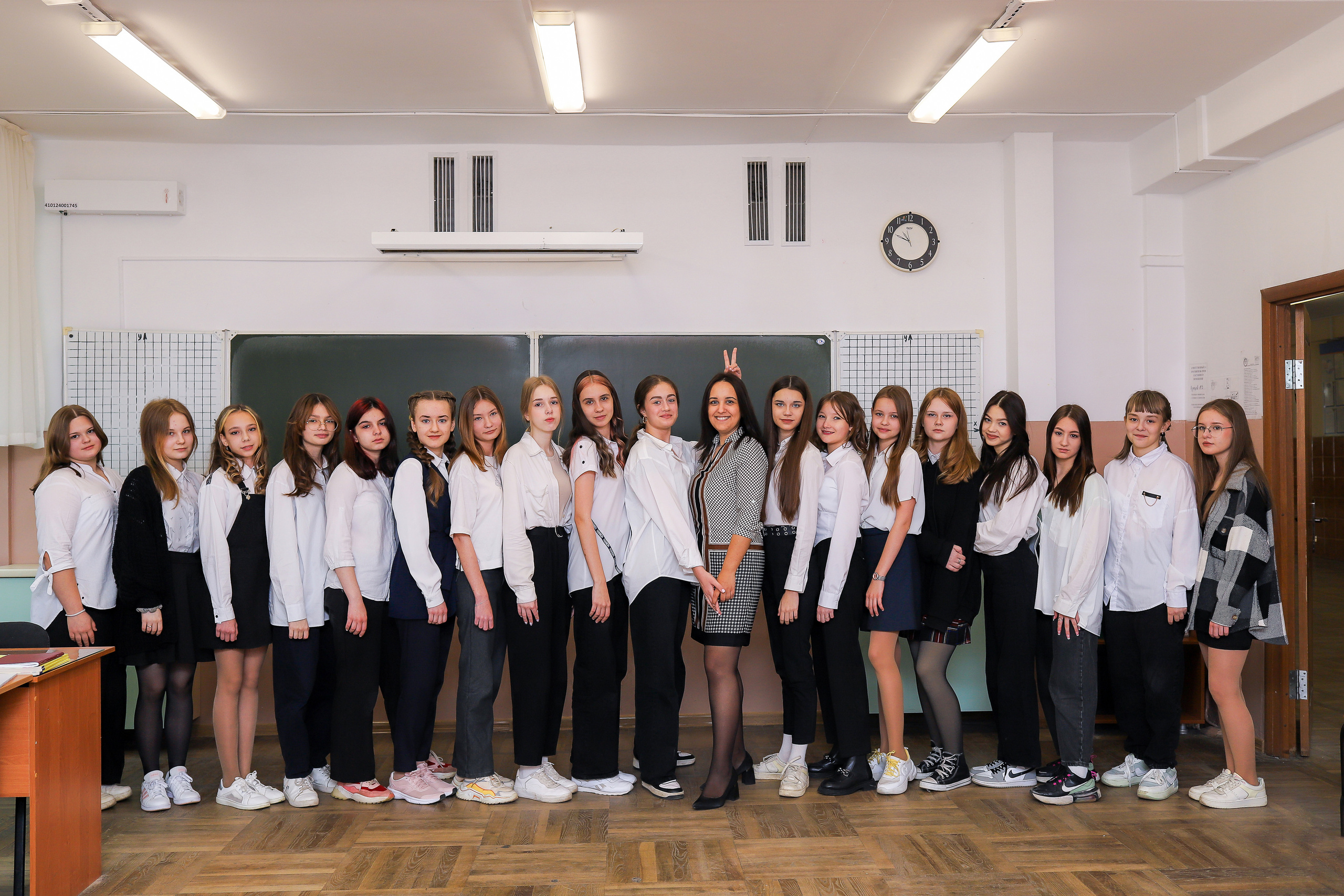 Съемка в классе 7 А. Семейный и детский фотограф в Краснодаре Ирина Лаврецкая